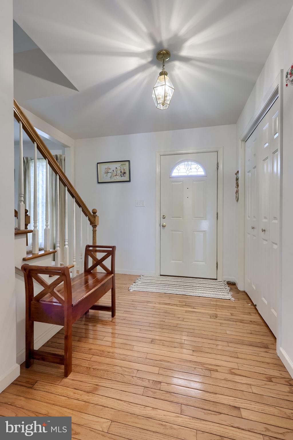 812 CYPRESS COURT