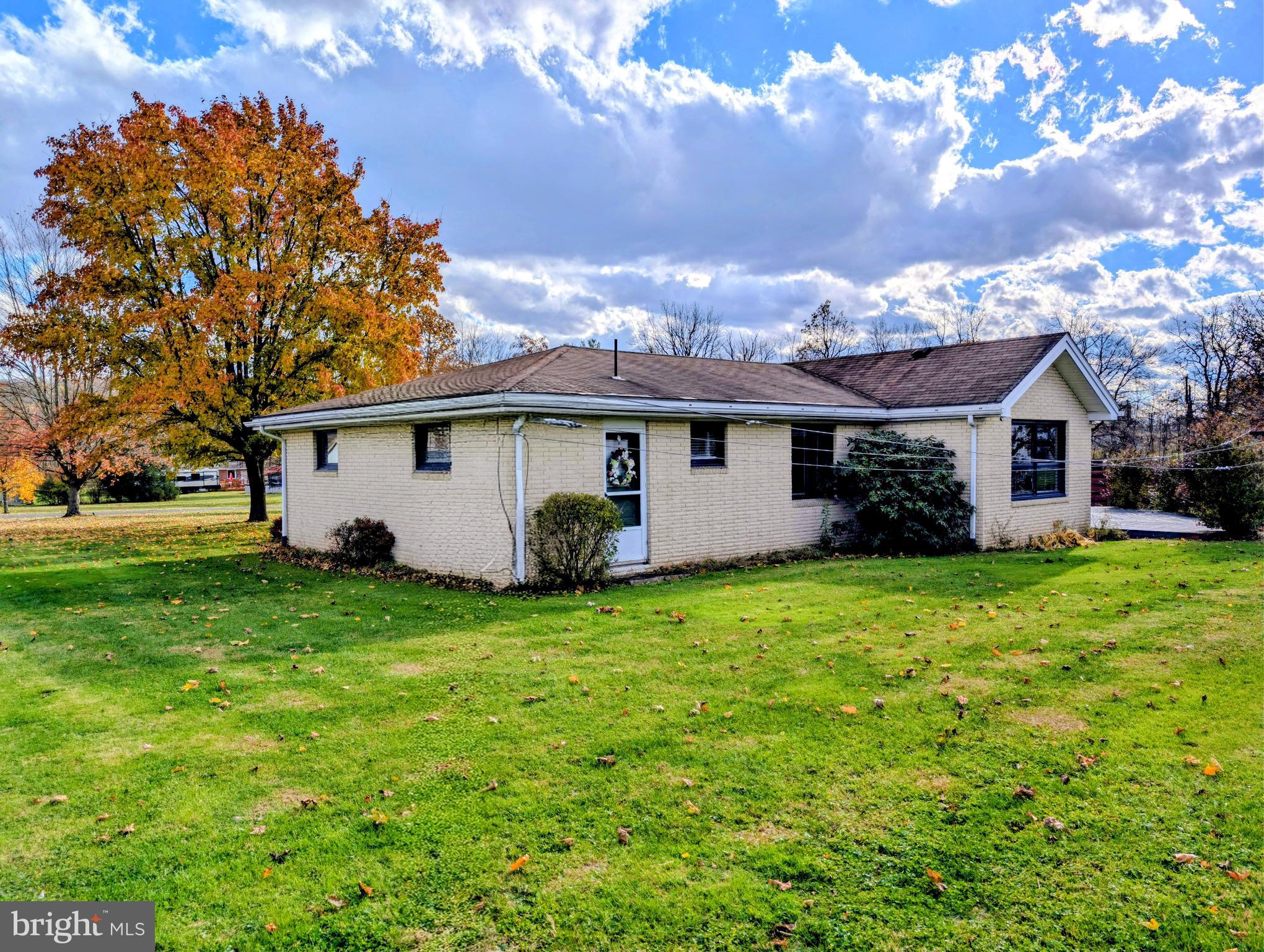 PLEASANTVILLE AREA - Residential