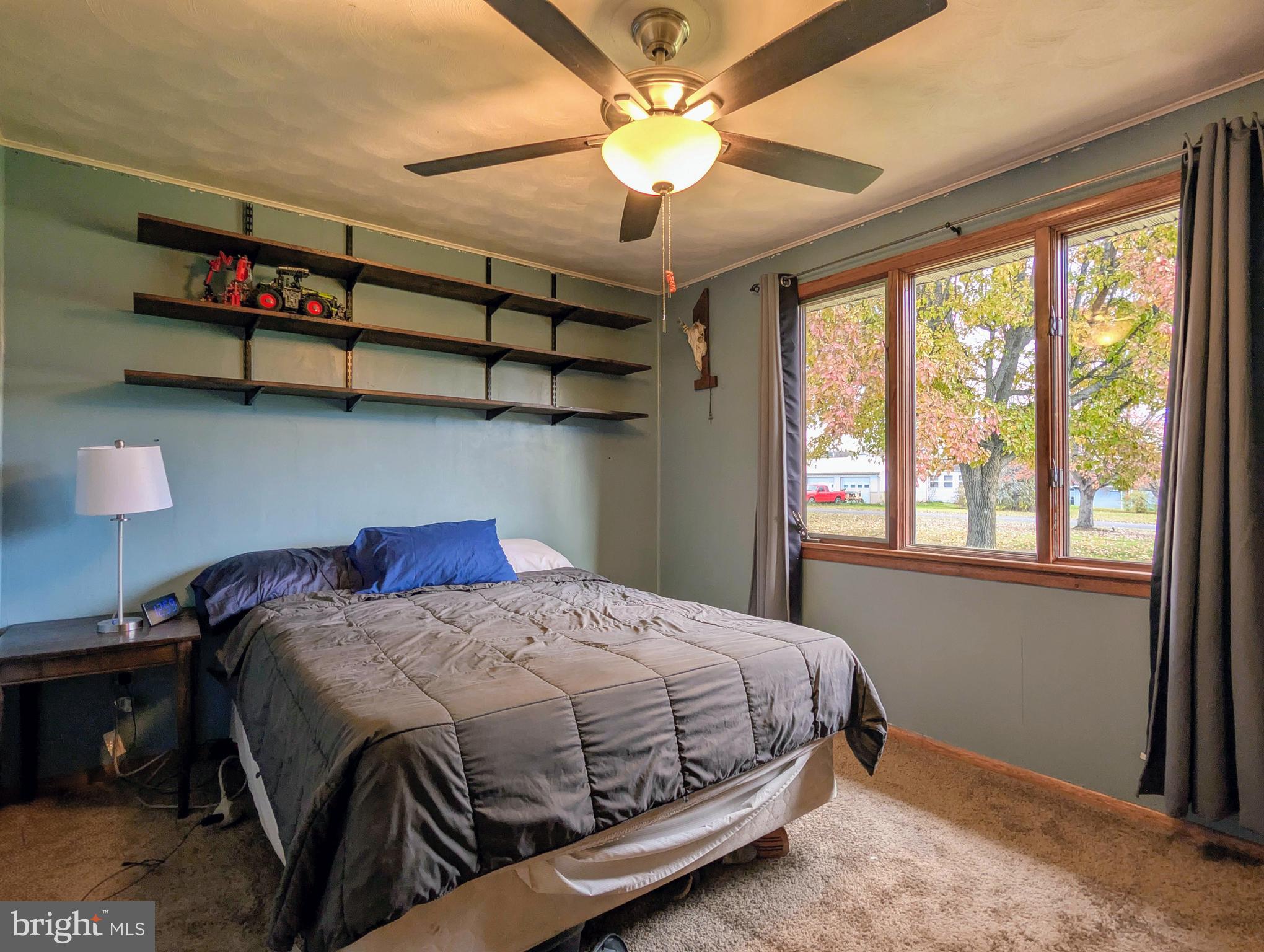 PLEASANTVILLE AREA - Residential