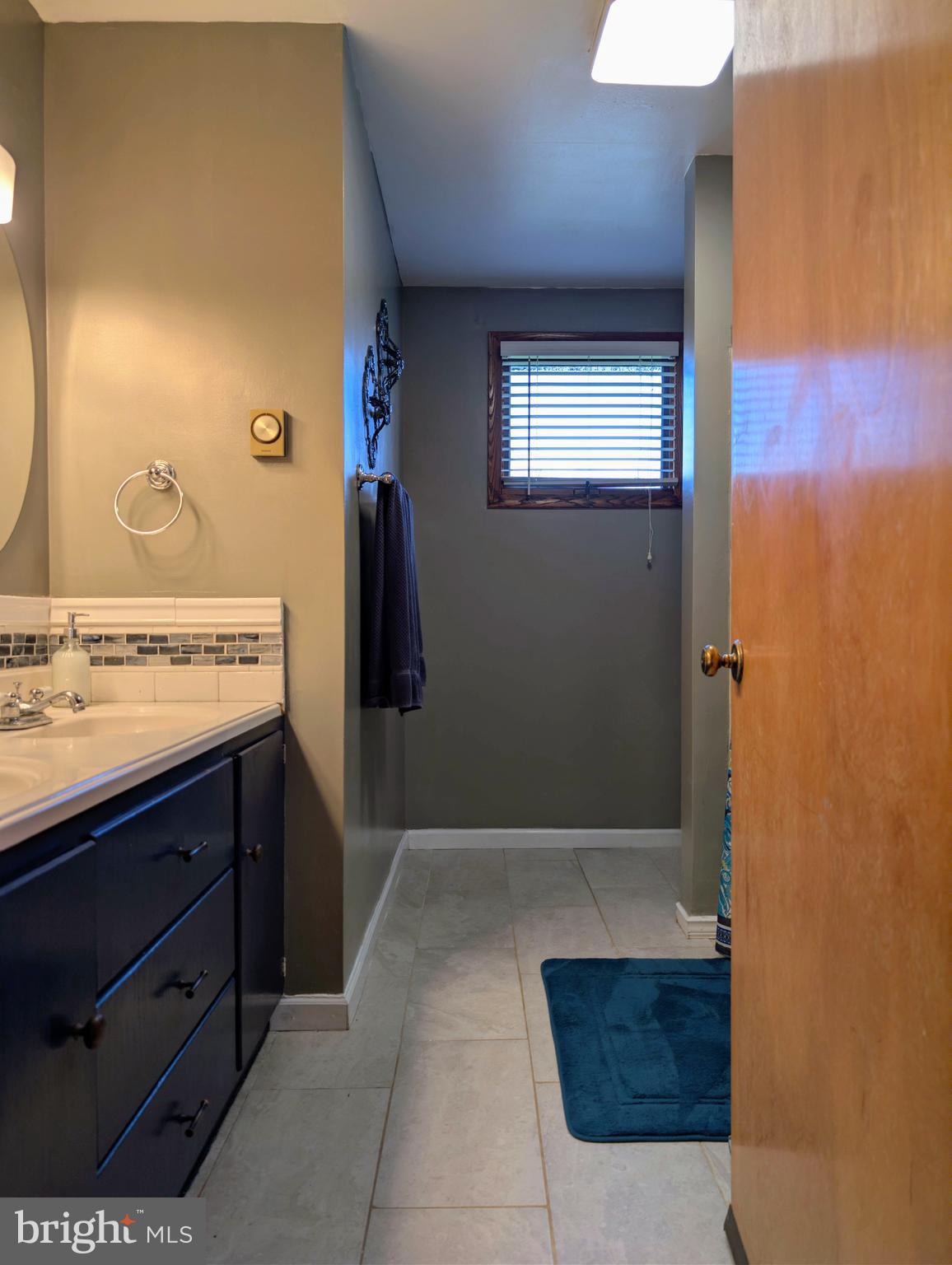 PLEASANTVILLE AREA - Residential