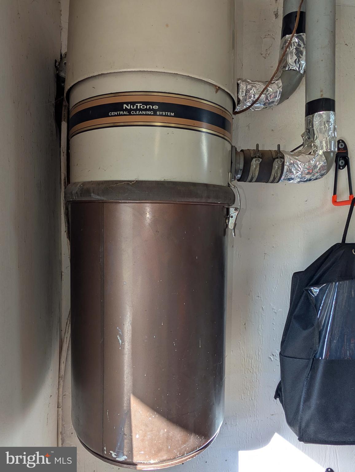 PLEASANTVILLE AREA - Residential