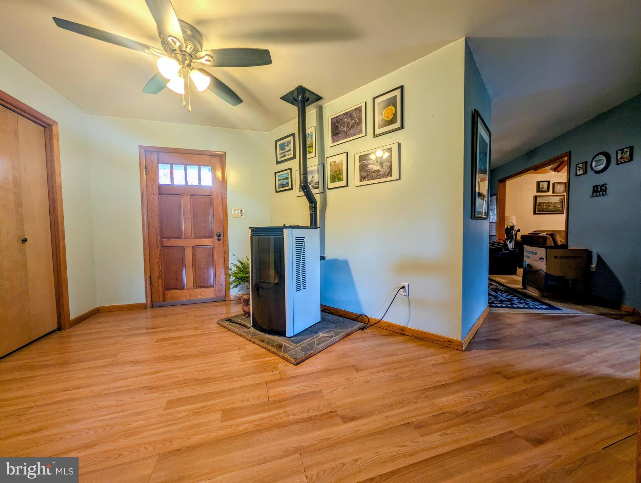 PLEASANTVILLE AREA - Residential