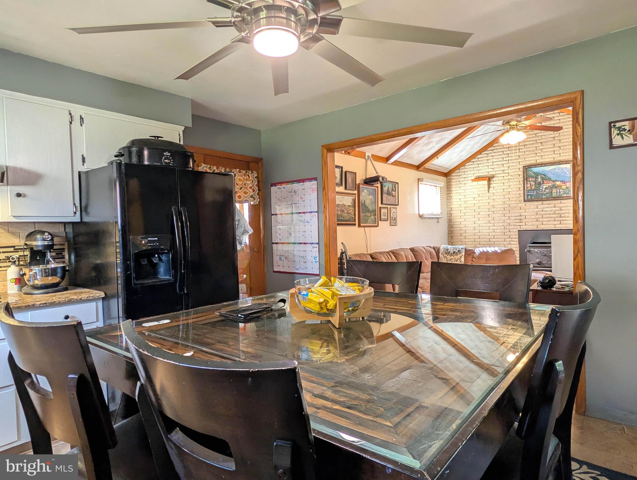 PLEASANTVILLE AREA - Residential