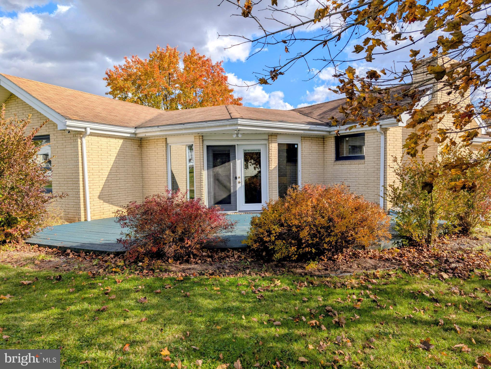 PLEASANTVILLE AREA - Residential