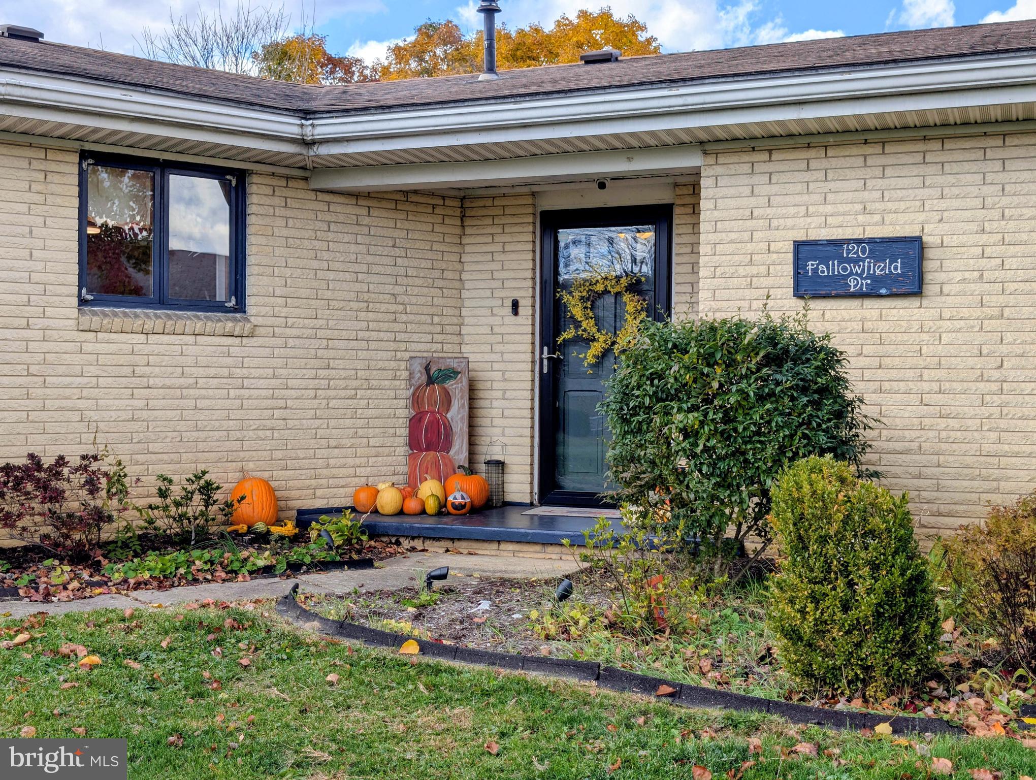 PLEASANTVILLE AREA - Residential