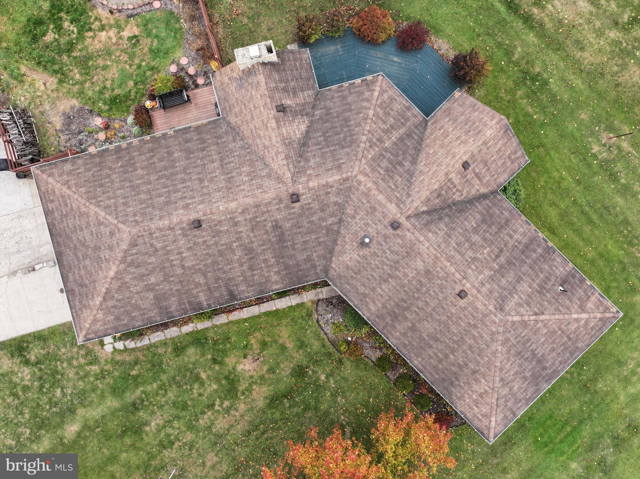 PLEASANTVILLE AREA - Residential