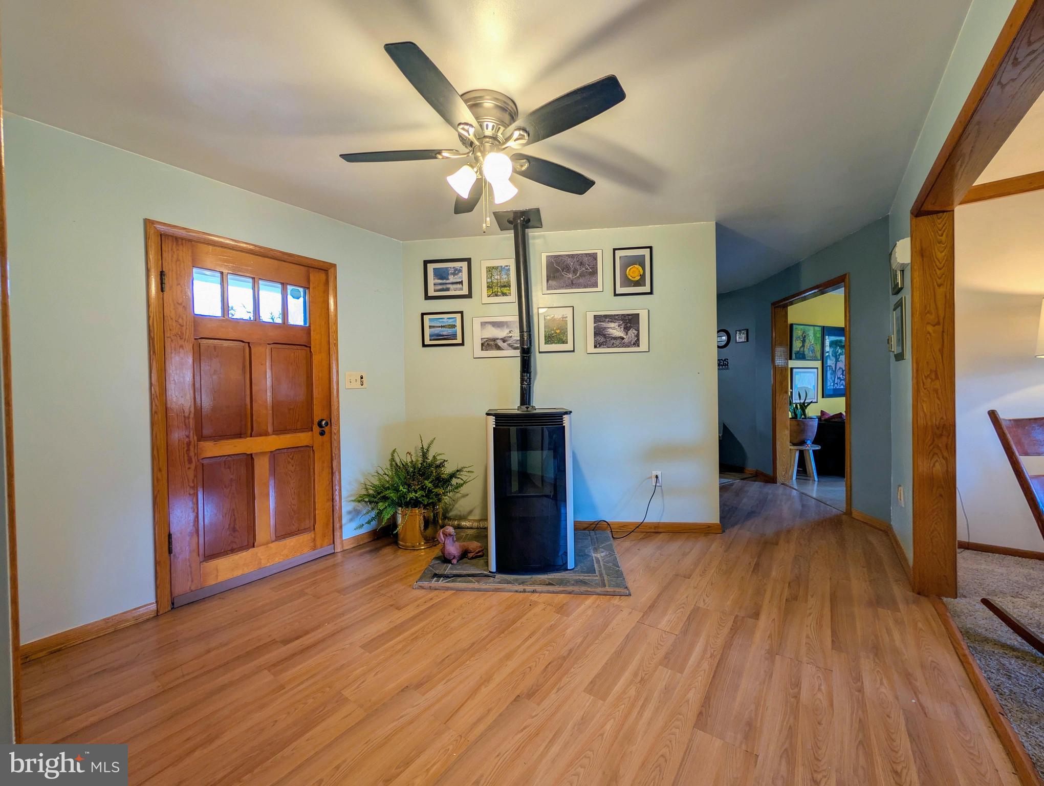 PLEASANTVILLE AREA - Residential