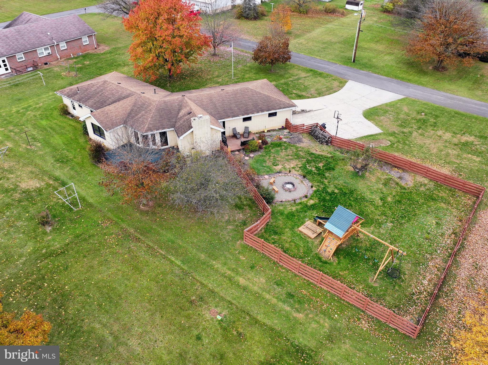 PLEASANTVILLE AREA - Residential