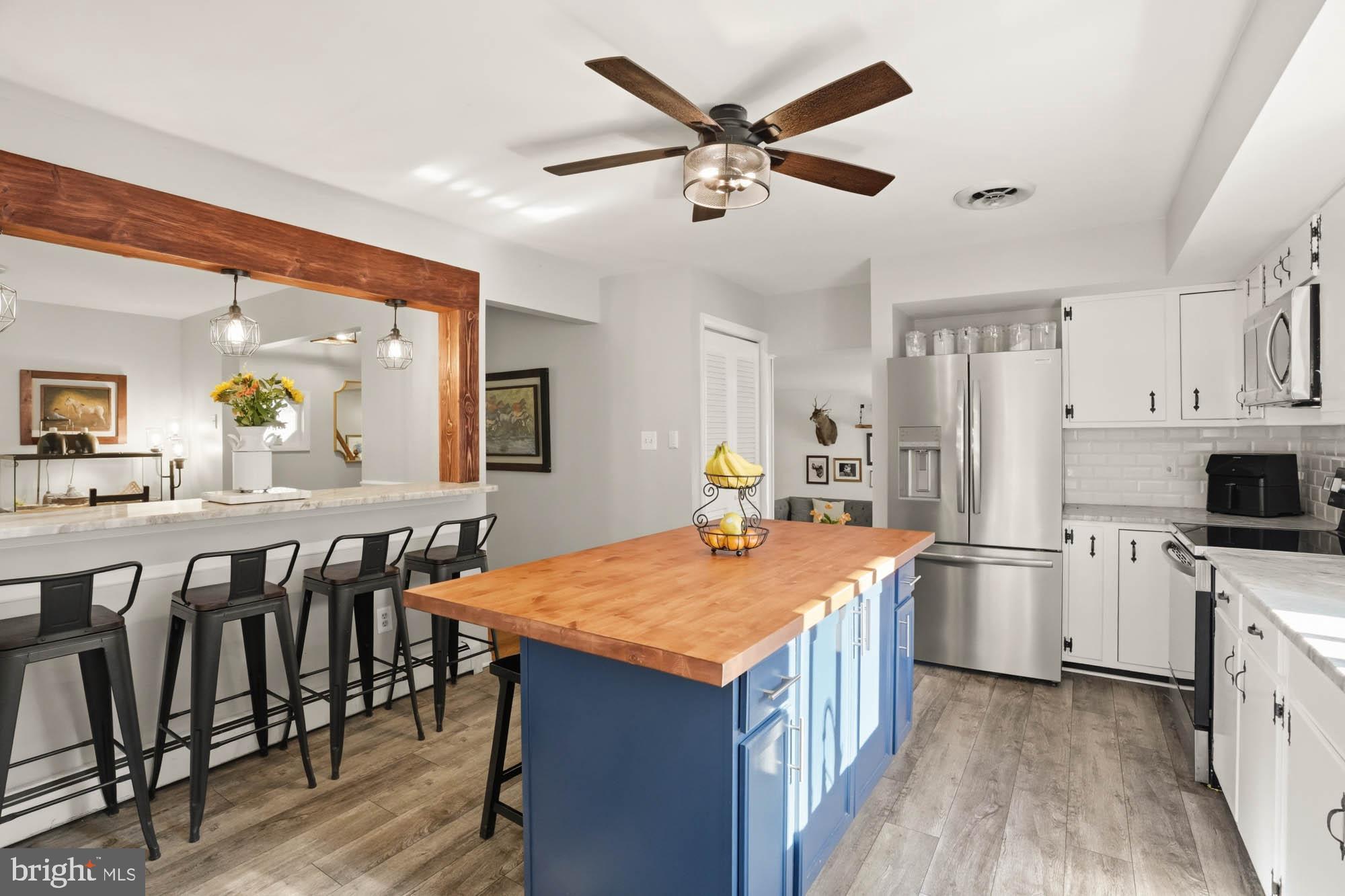 EVERGREEN VALLEY ESTATES - Residential