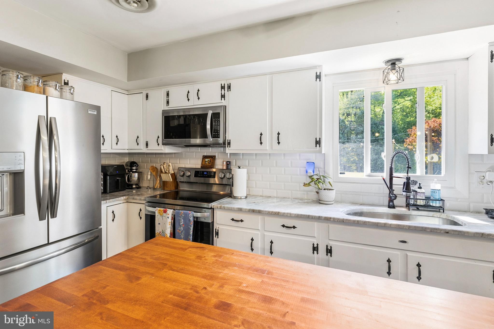 EVERGREEN VALLEY ESTATES - Residential