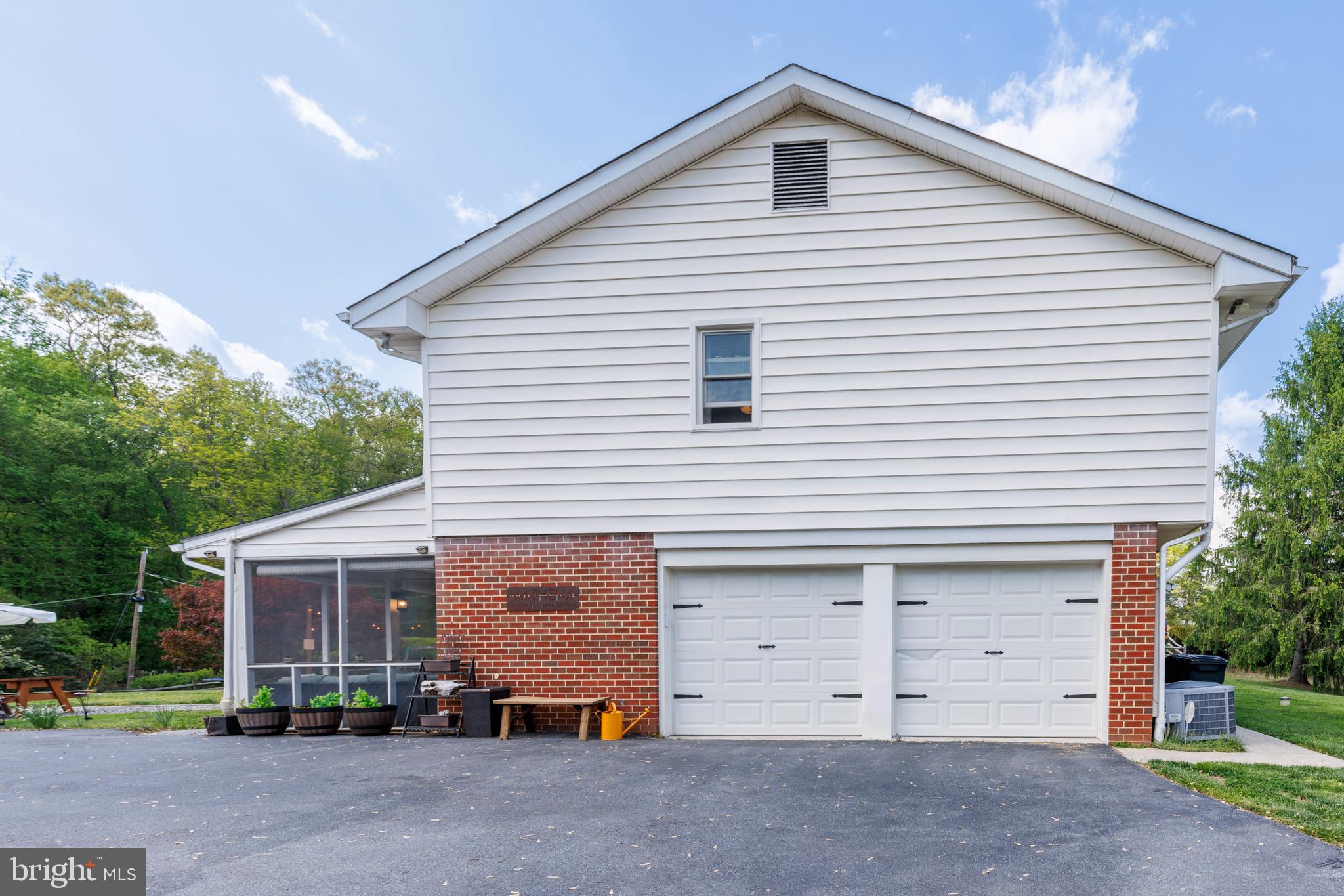 EVERGREEN VALLEY ESTATES - Residential