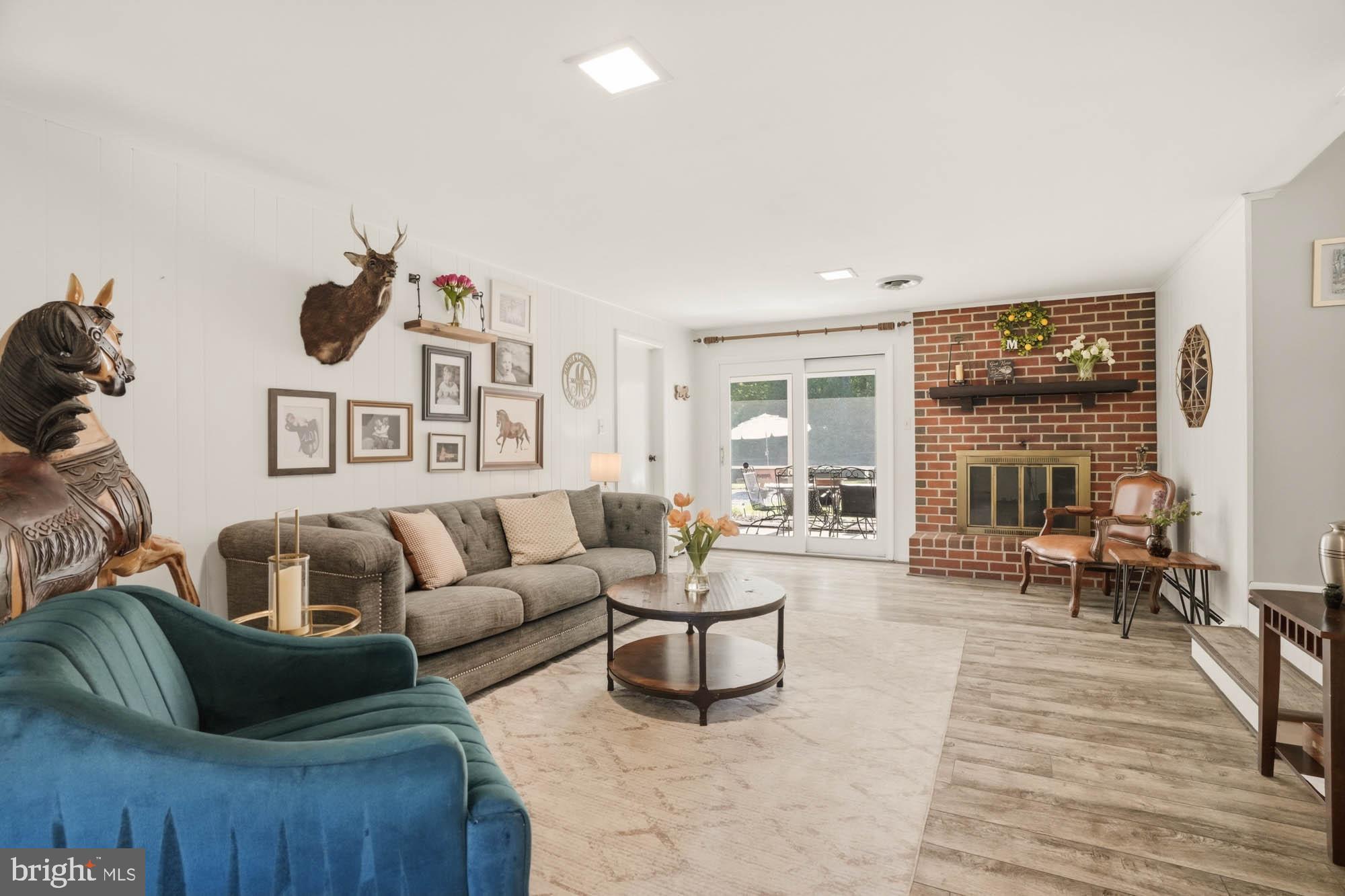 EVERGREEN VALLEY ESTATES - Residential