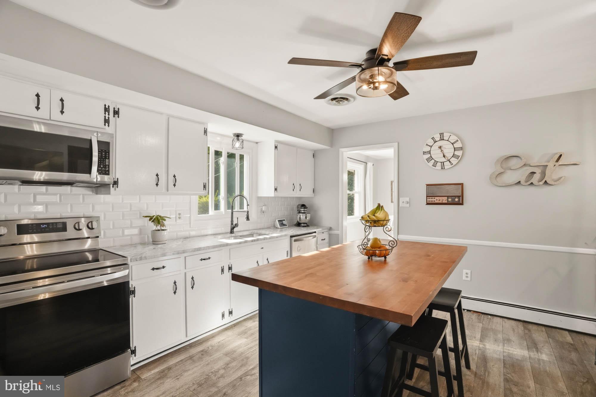 EVERGREEN VALLEY ESTATES - Residential