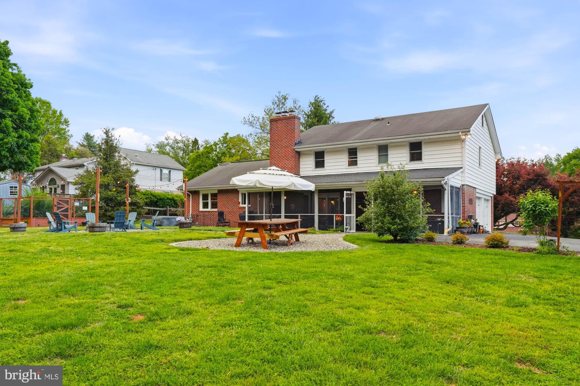 EVERGREEN VALLEY ESTATES - Residential