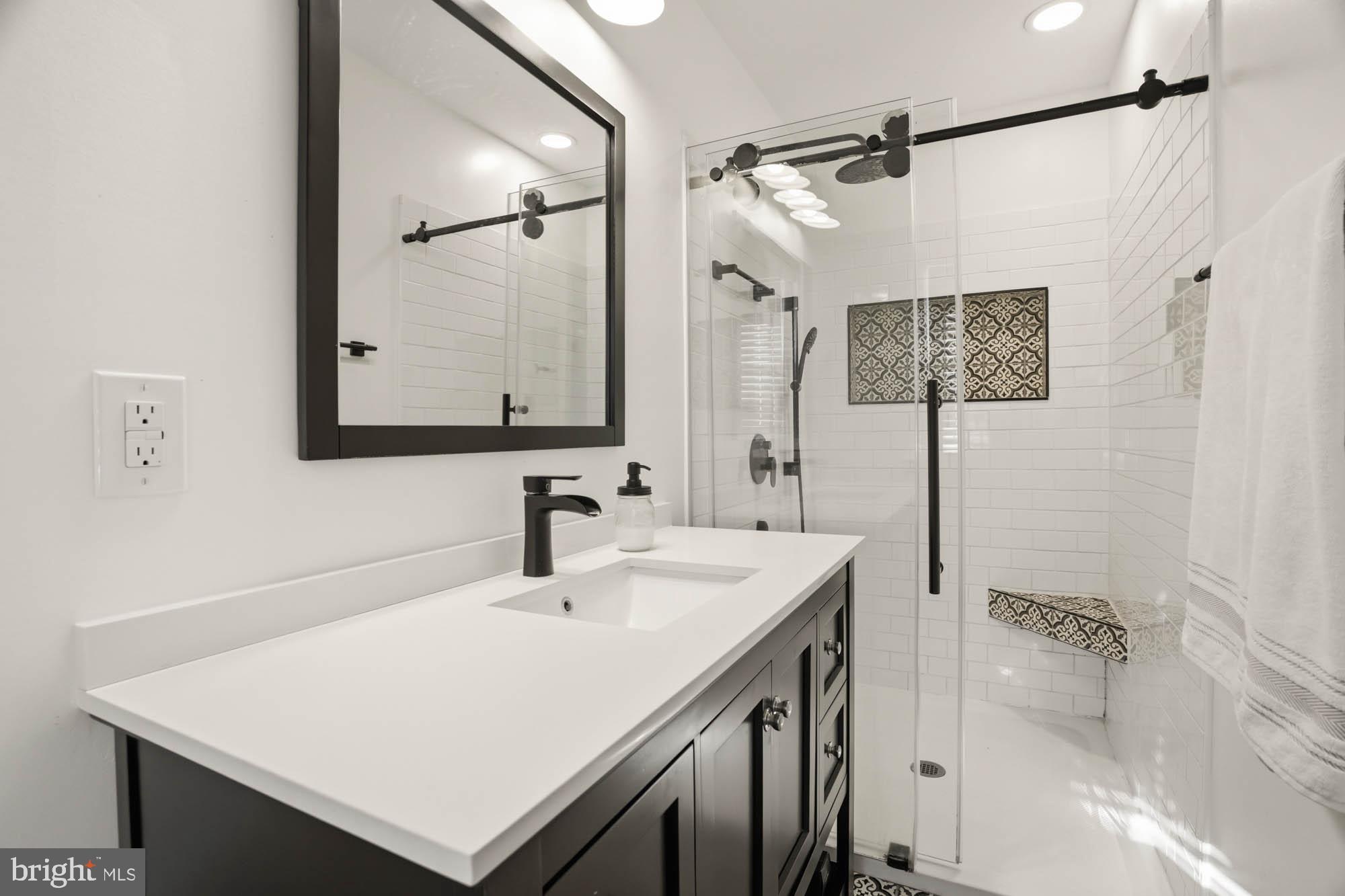 EVERGREEN VALLEY ESTATES - Residential
