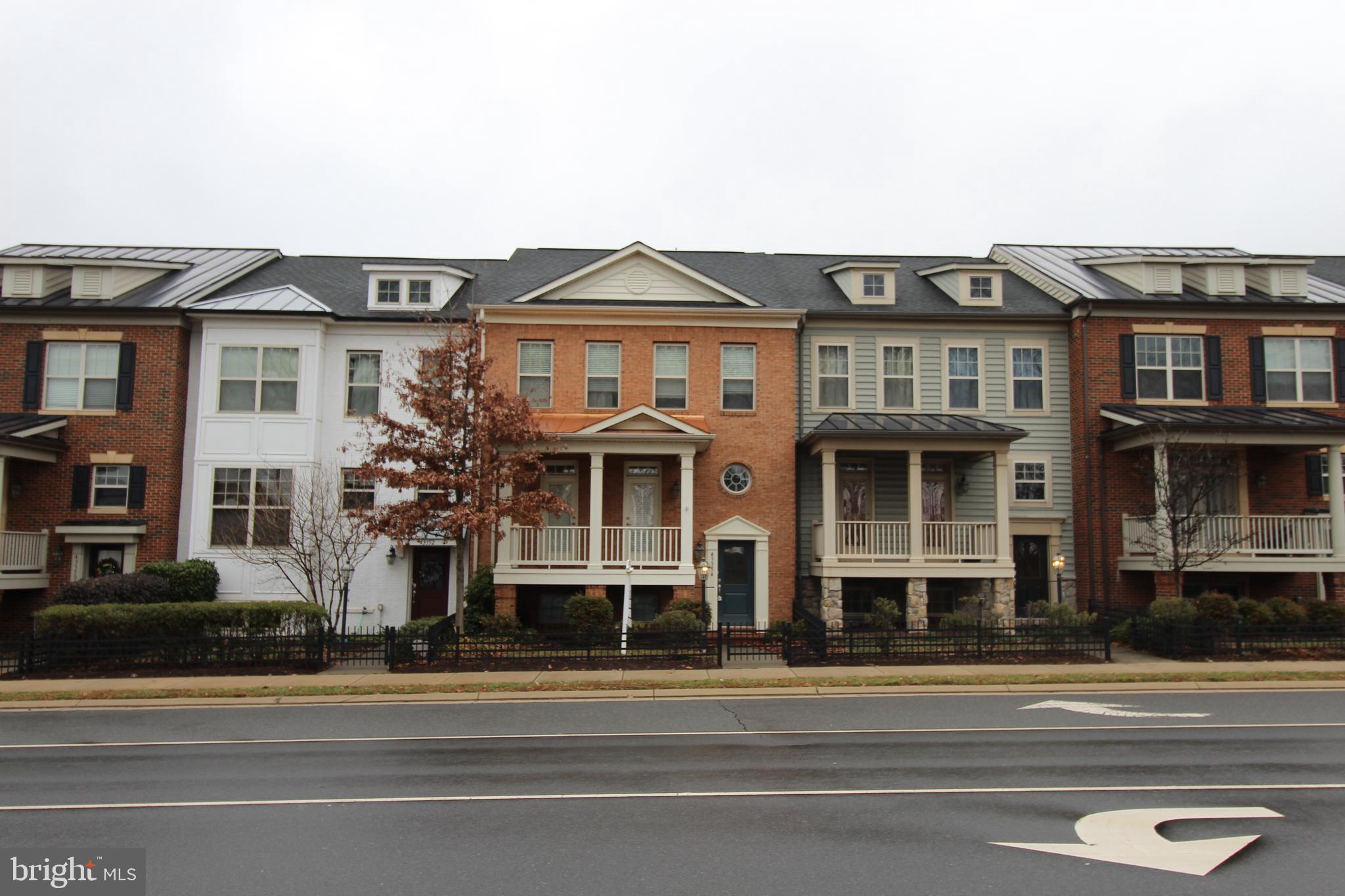 STATION VIEW - Residential Lease