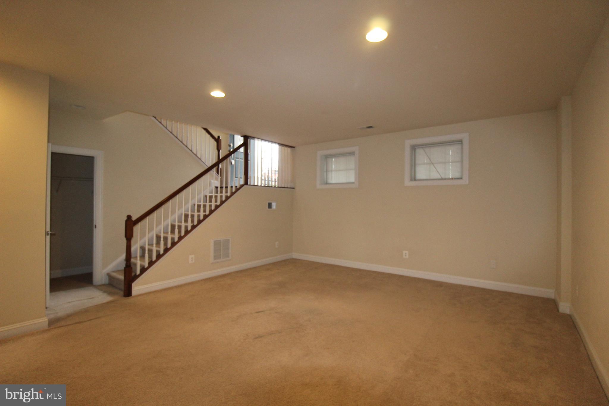 STATION VIEW - Residential Lease