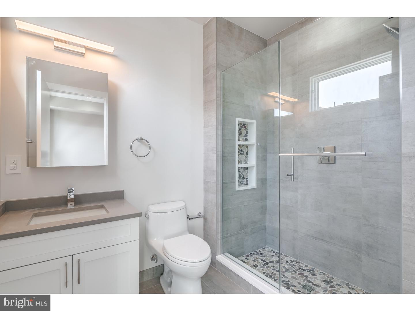 BELLA VISTA - Residential