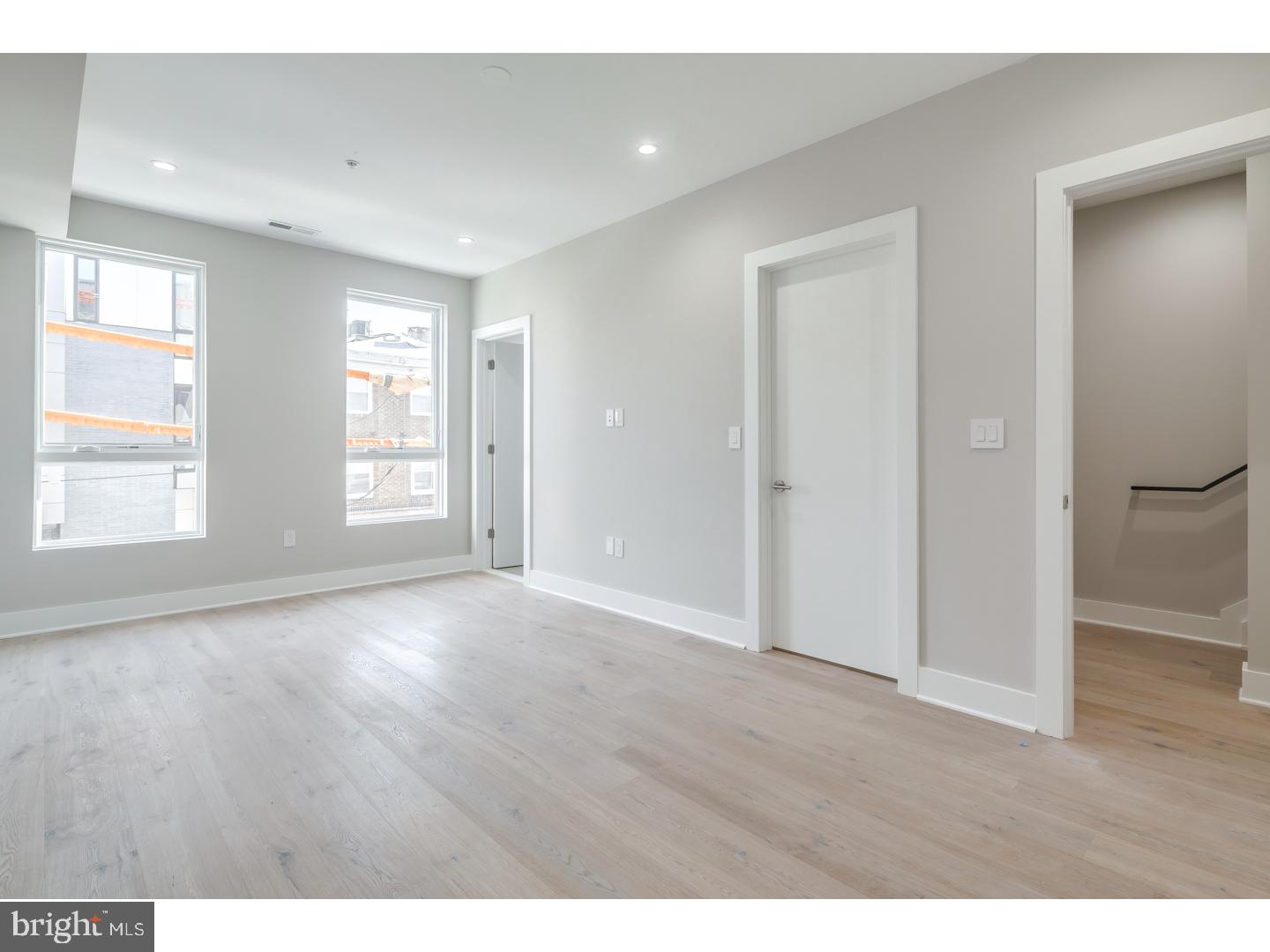 BELLA VISTA - Residential