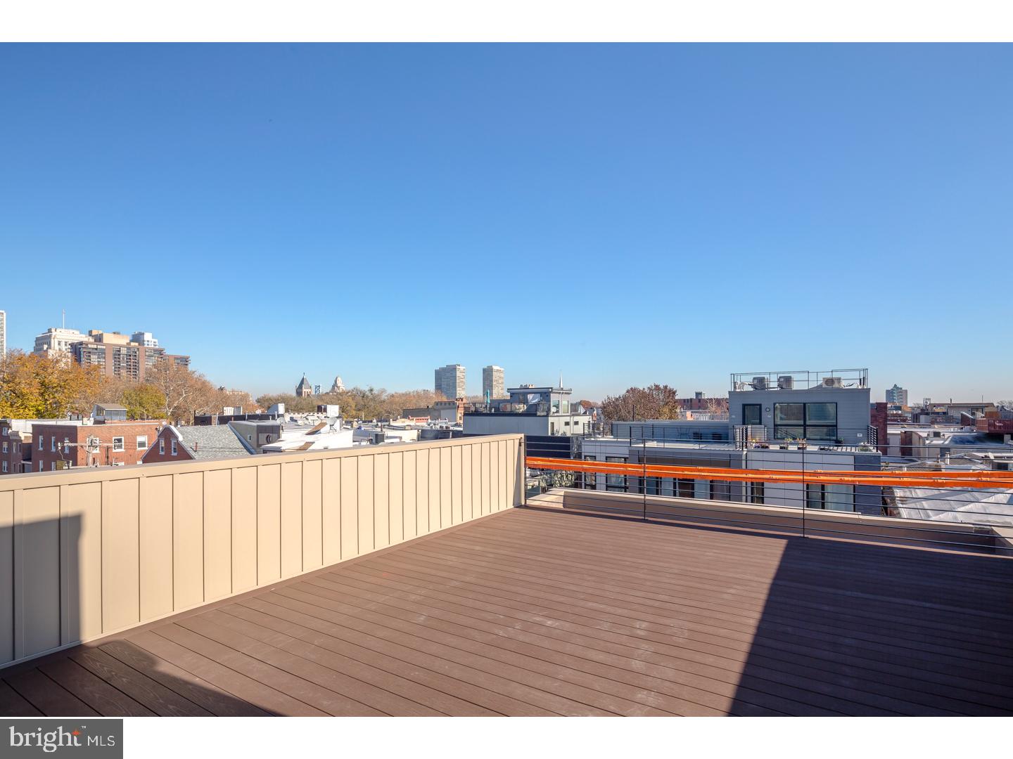 BELLA VISTA - Residential