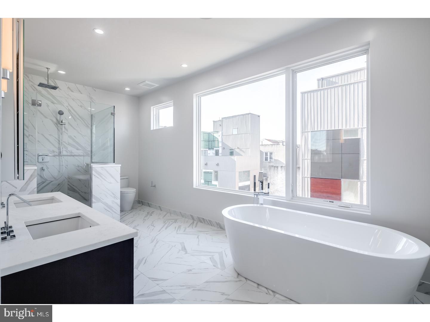 BELLA VISTA - Residential