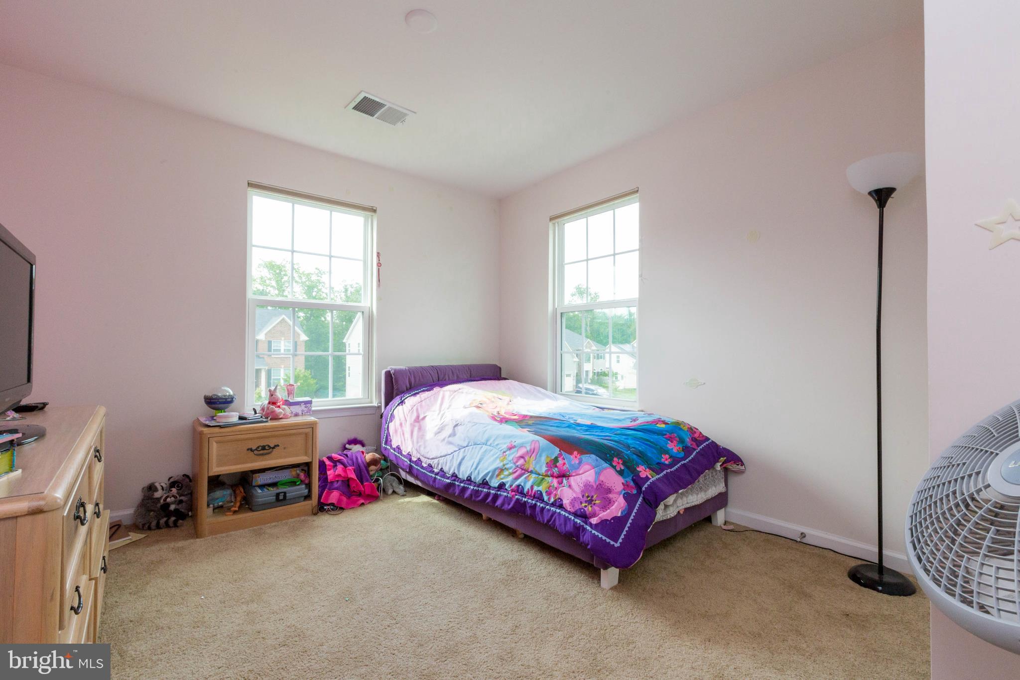 LINDEN GROVE - Residential