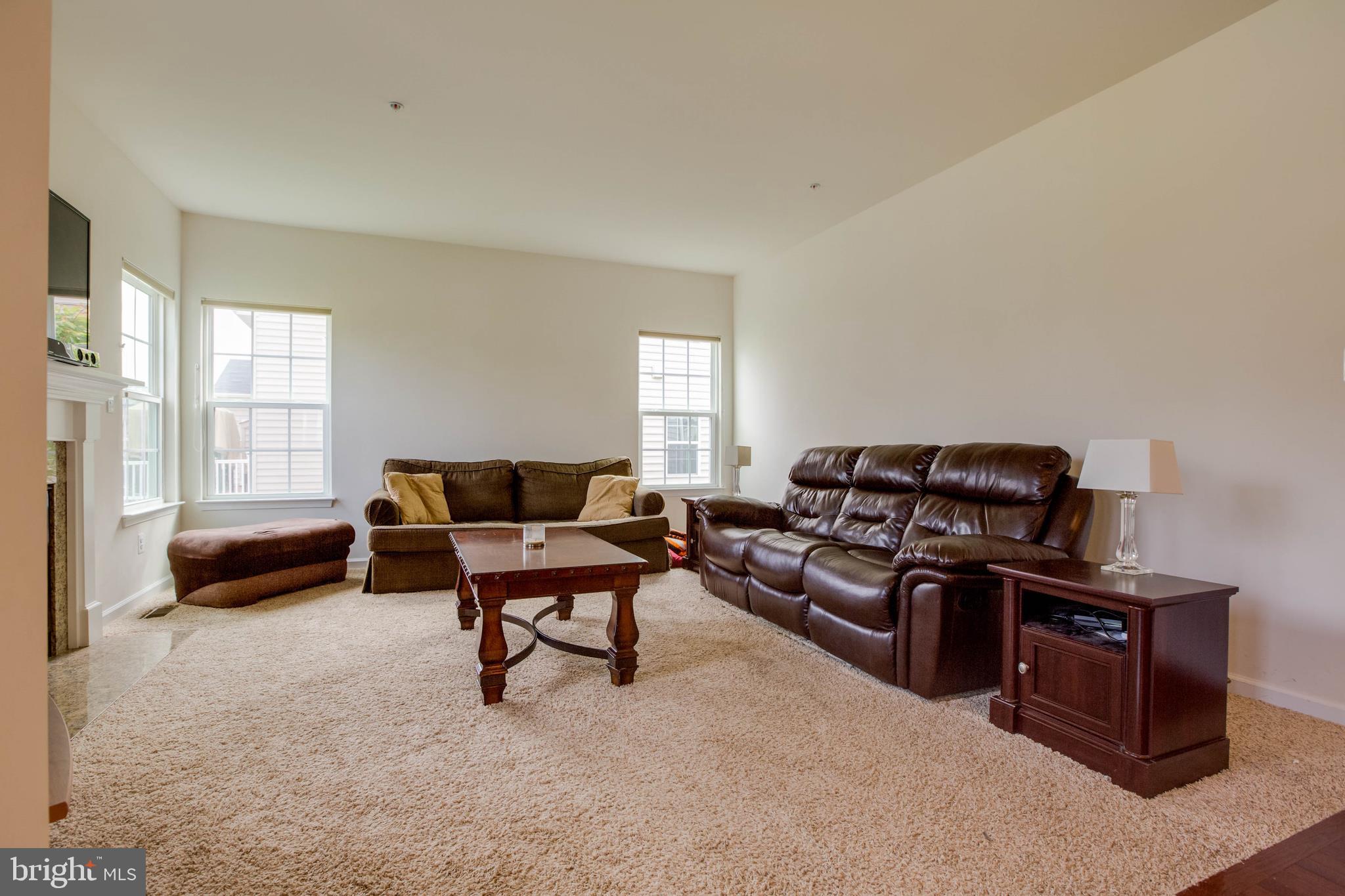 LINDEN GROVE - Residential