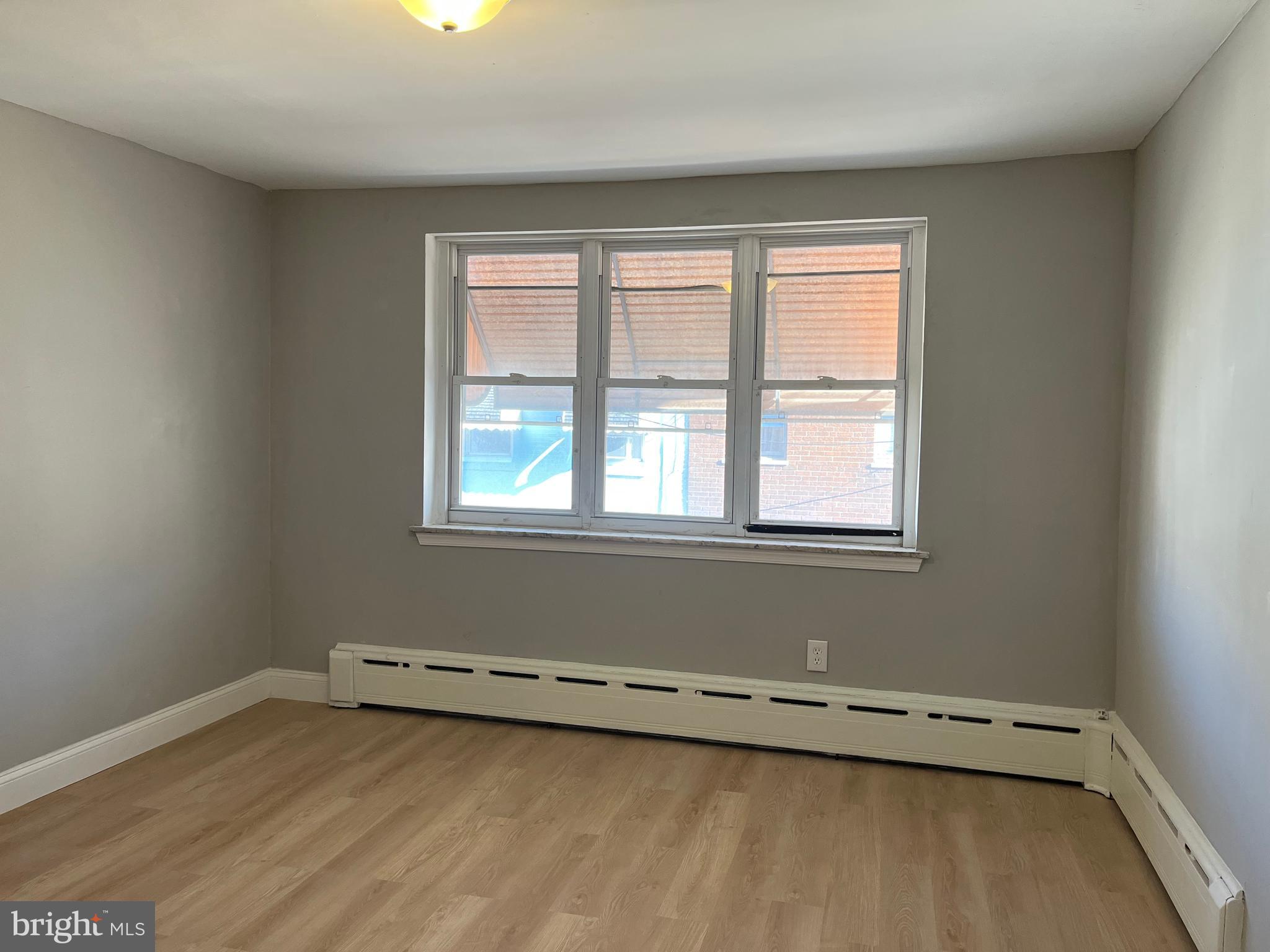 LOWER MOYAMENSING - Residential