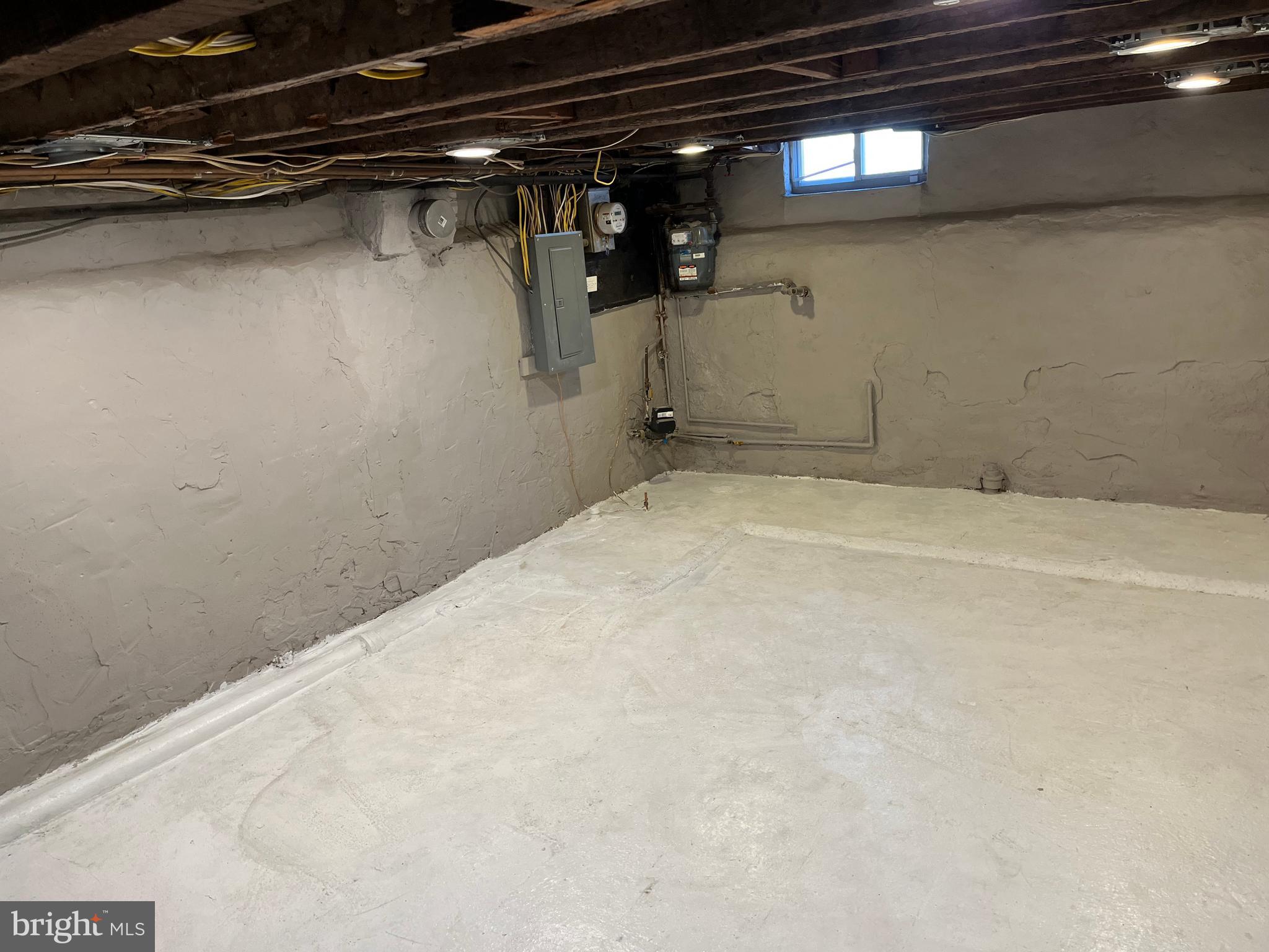 LOWER MOYAMENSING - Residential