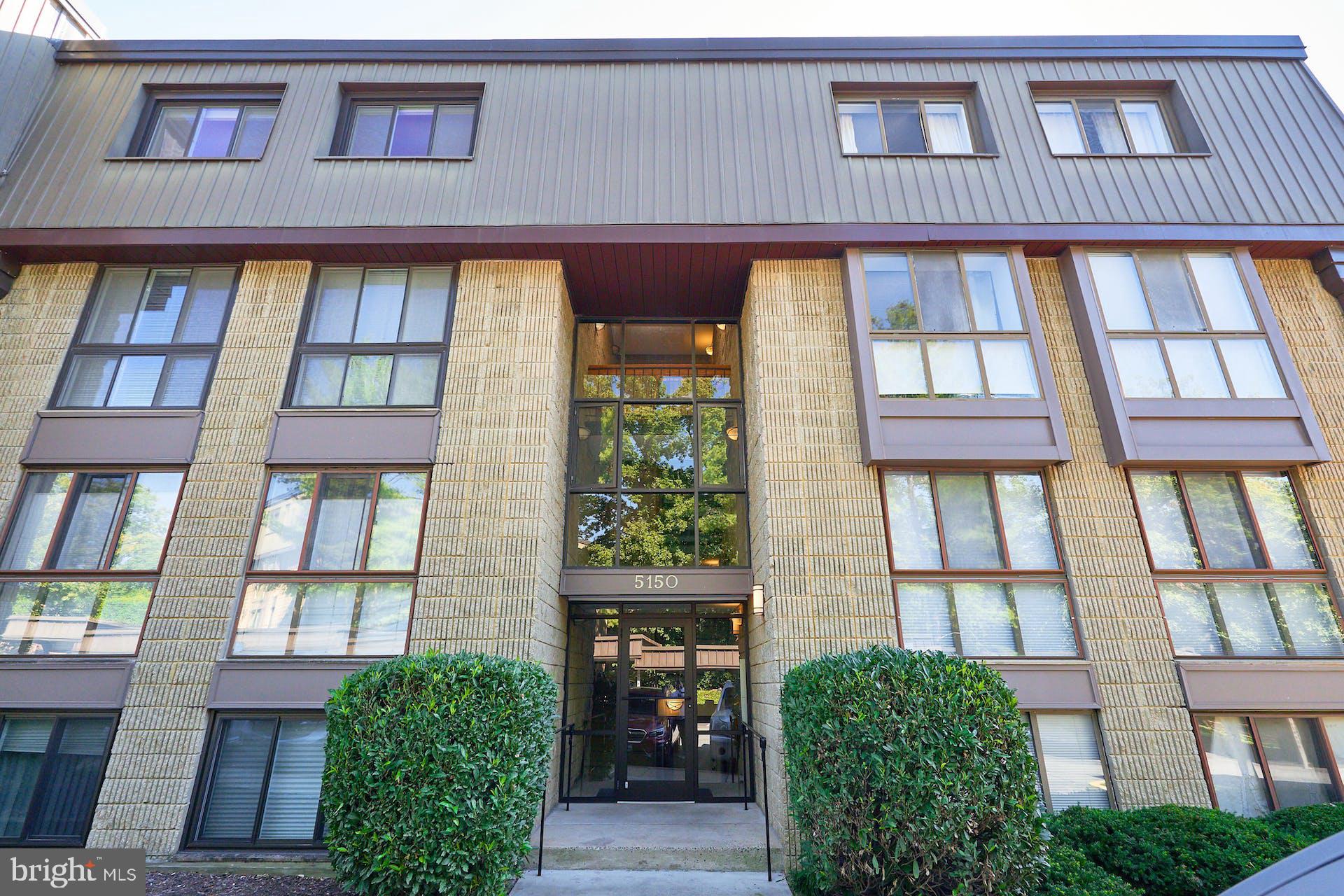 ALEXANDRIA OVERLOOK - Residential