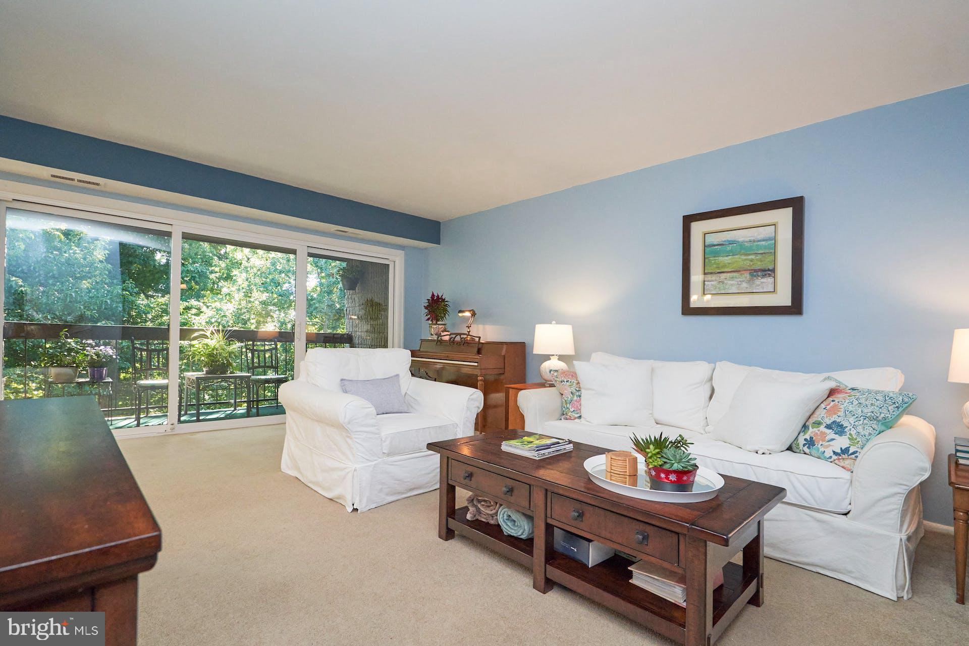 ALEXANDRIA OVERLOOK - Residential