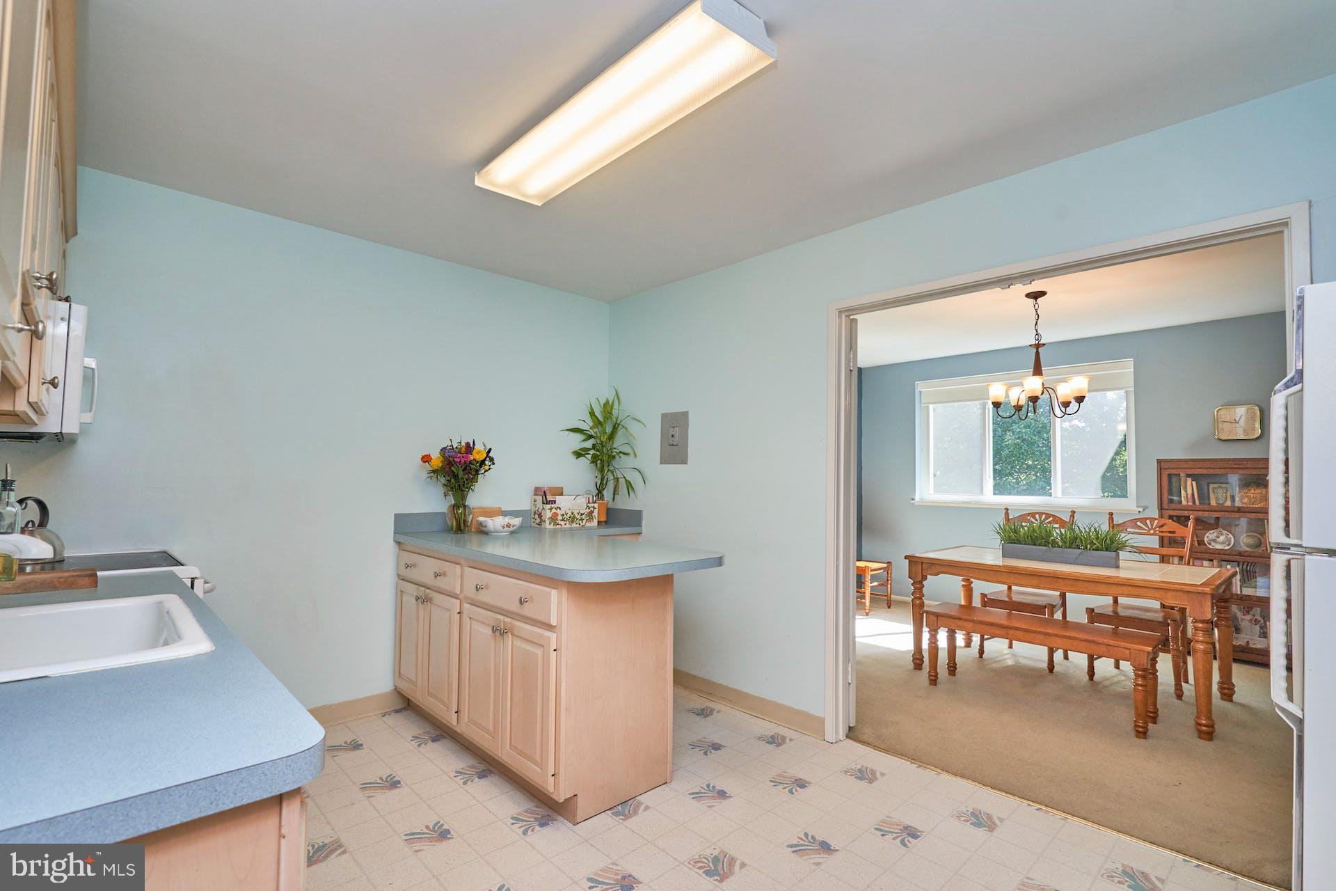 ALEXANDRIA OVERLOOK - Residential