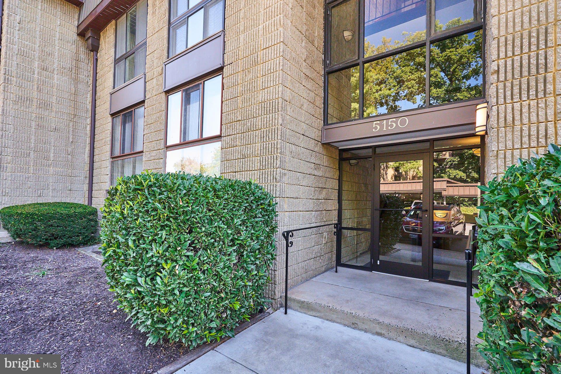 ALEXANDRIA OVERLOOK - Residential