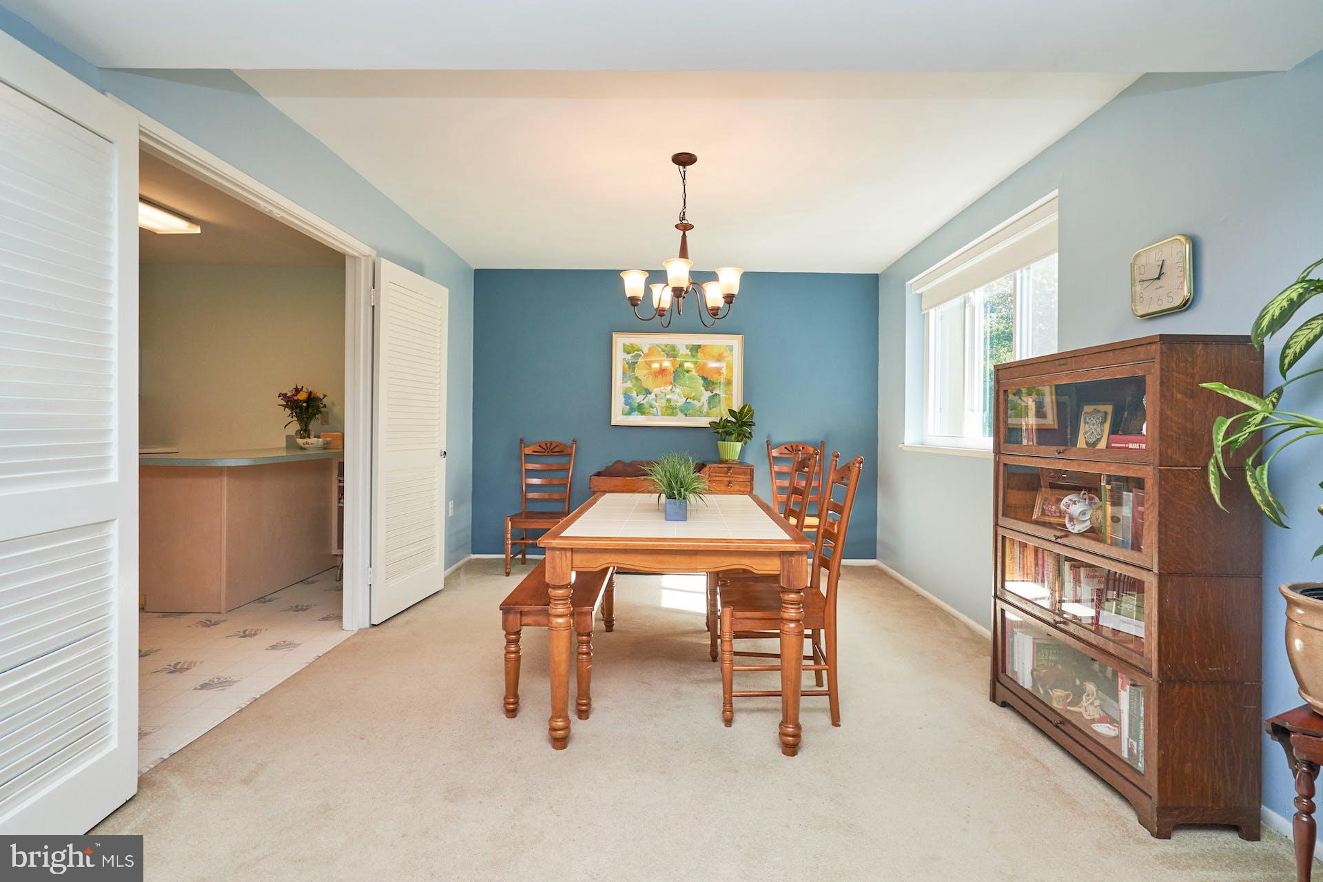 ALEXANDRIA OVERLOOK - Residential