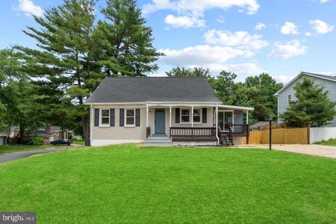 Photo of 13401 Keating Drive, WOODBRIDGE, VA 22193 (MLS # VAPW2124216)