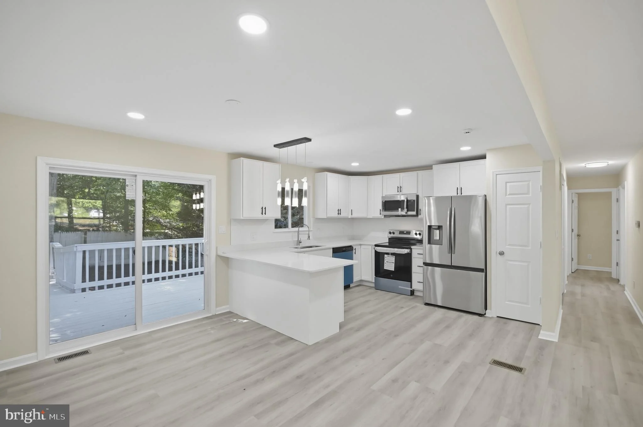 9 West Briar Drive Dr