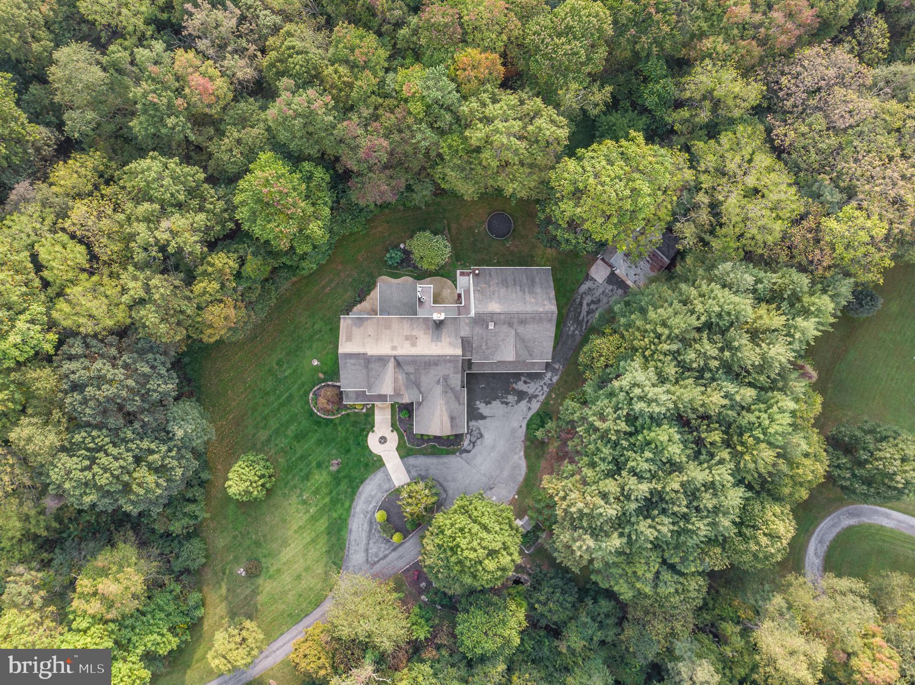 818 HOODS MILL ROAD