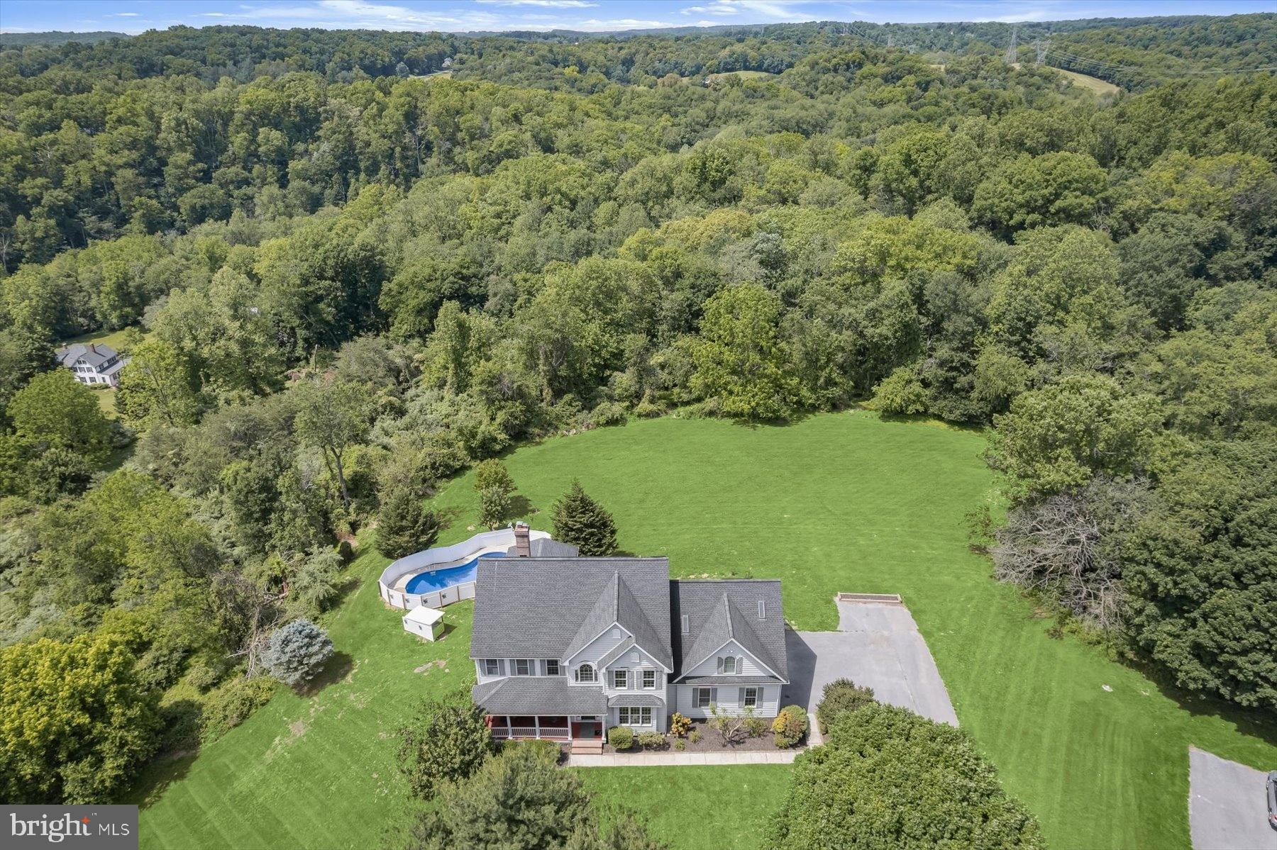 6 KEIL MANOR COURT