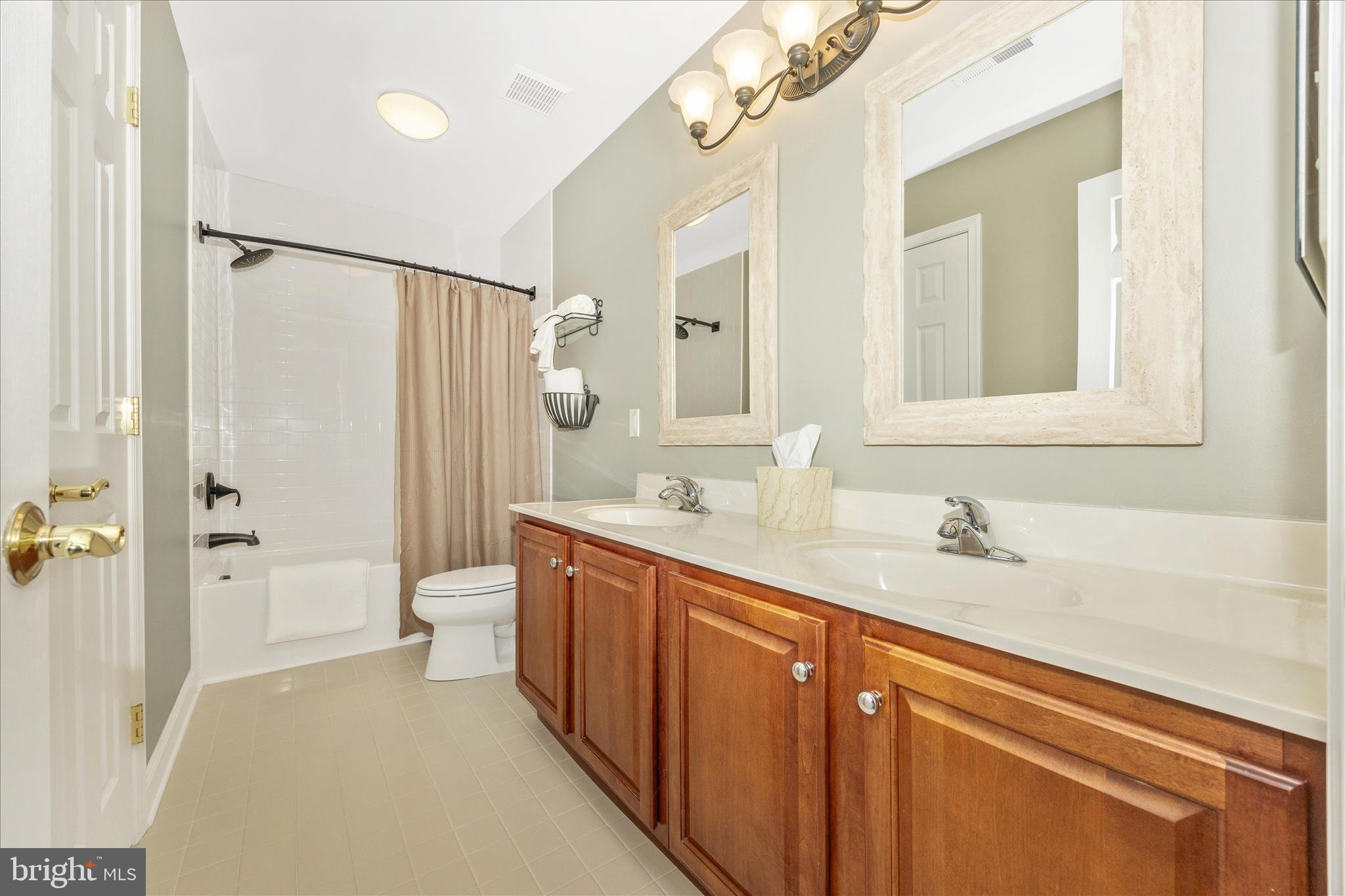 WOODLANDS AT NOTTINGHAM - Residential