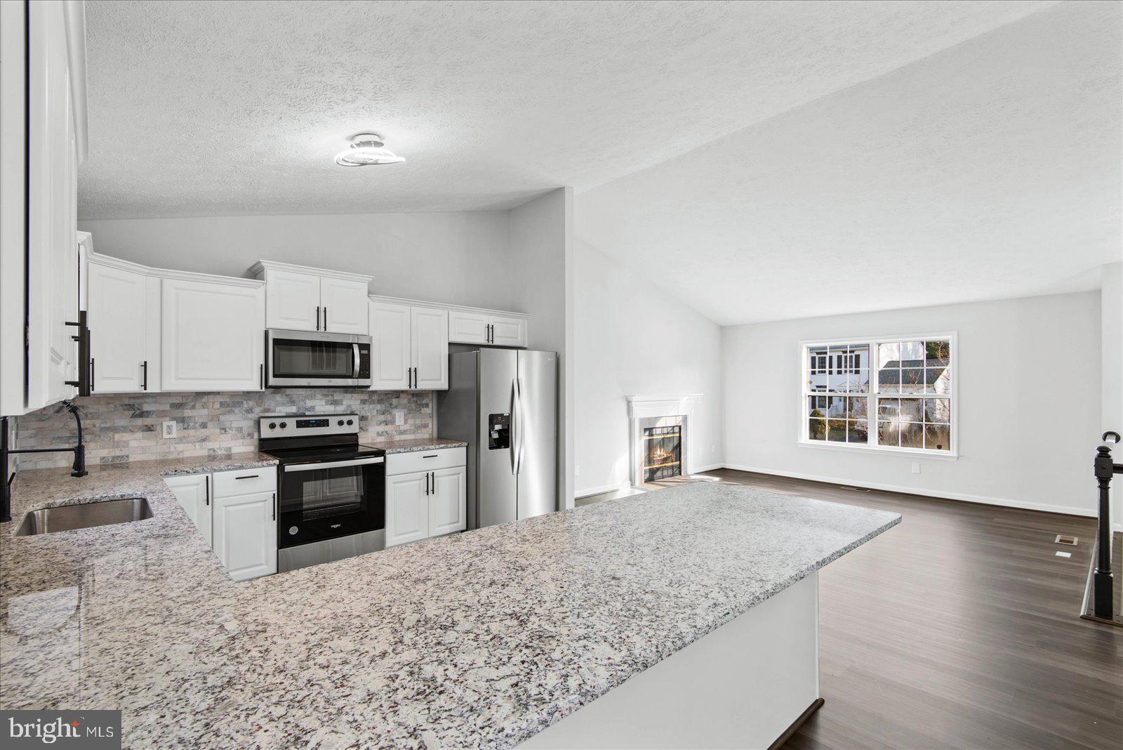 ARBOR GLEN - Residential