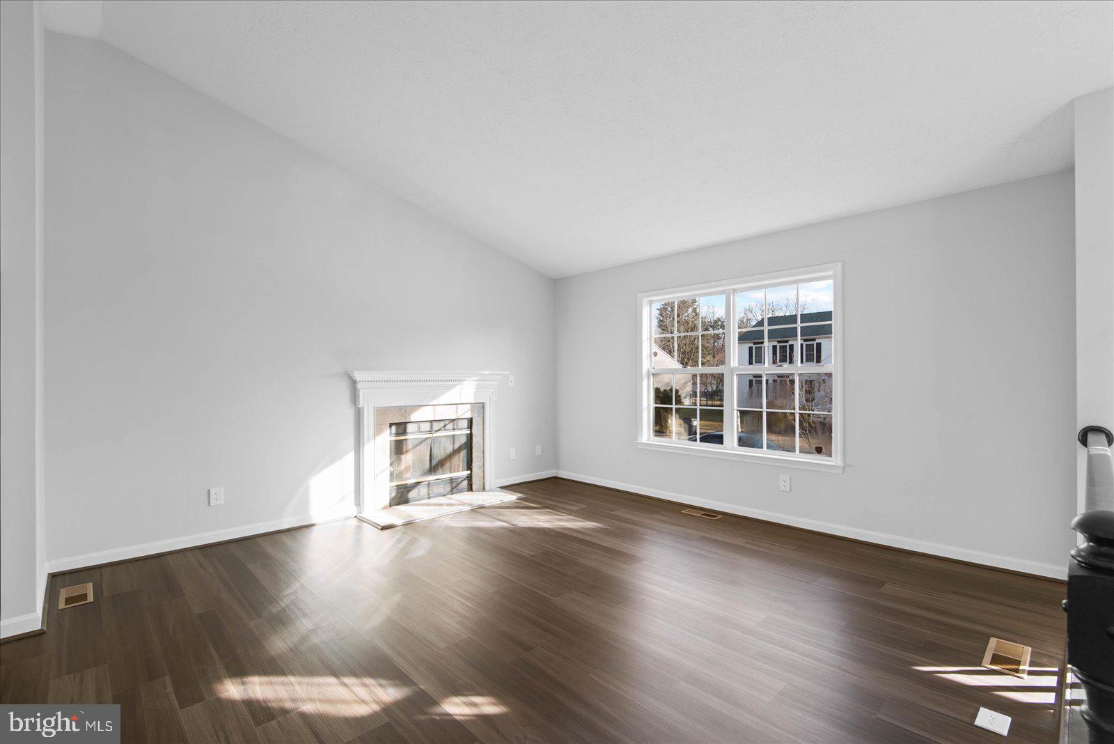 ARBOR GLEN - Residential