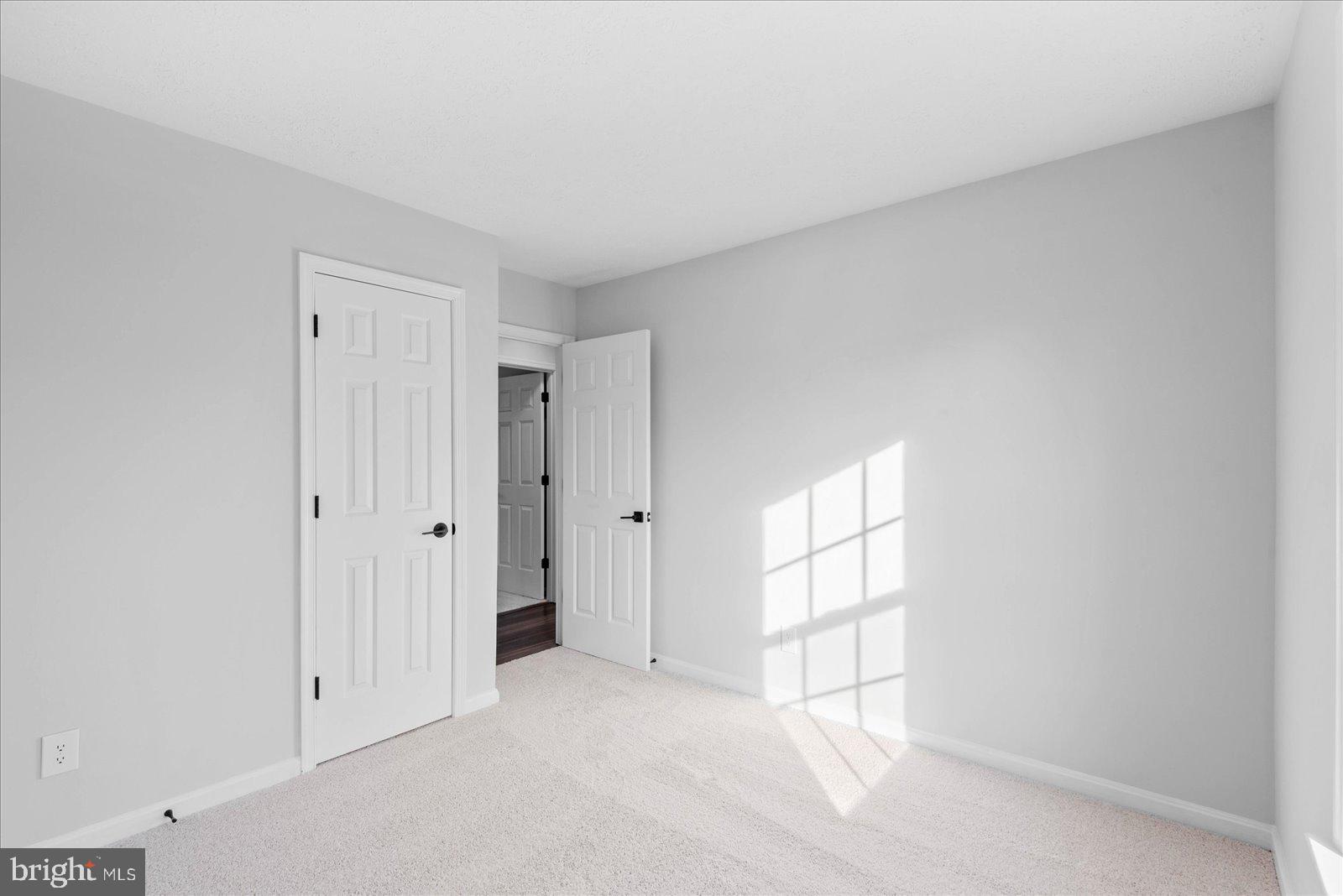 ARBOR GLEN - Residential