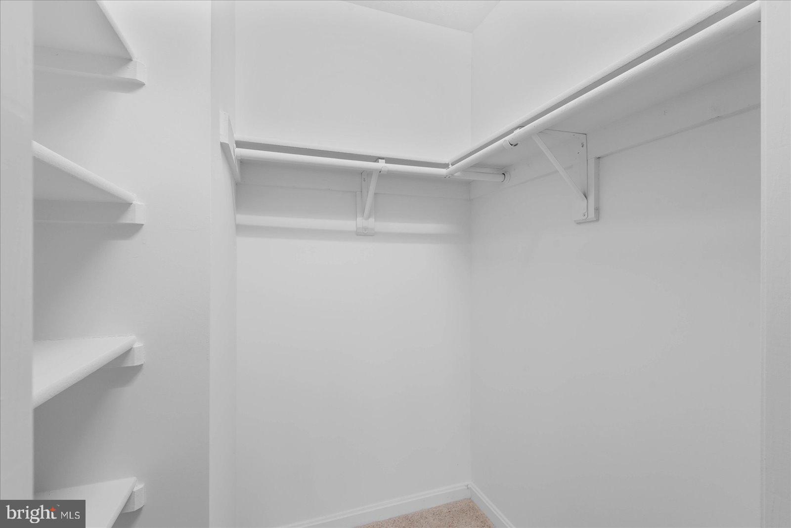 ARBOR GLEN - Residential