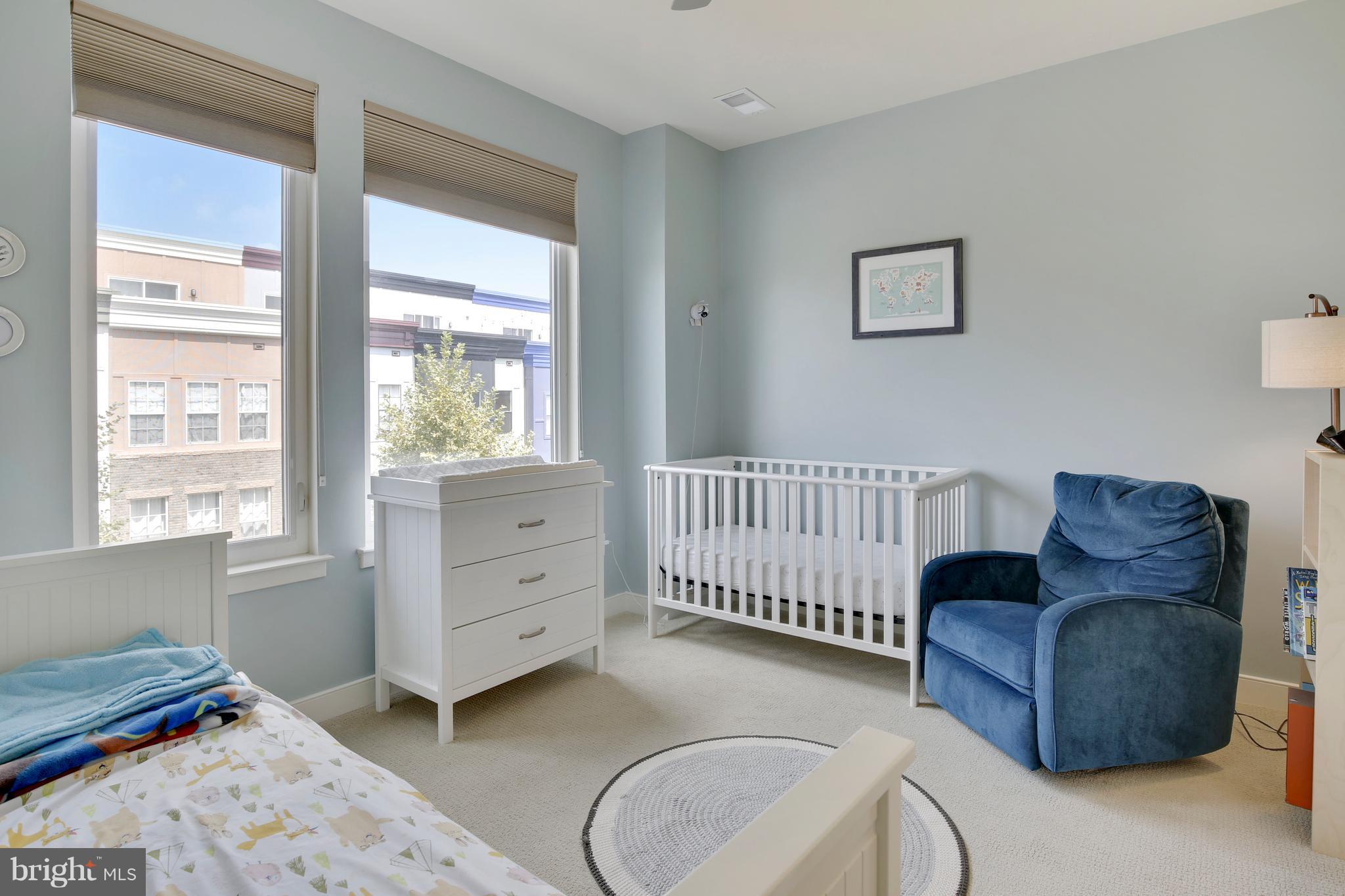 EYA ARTS DISTRICT - Residential