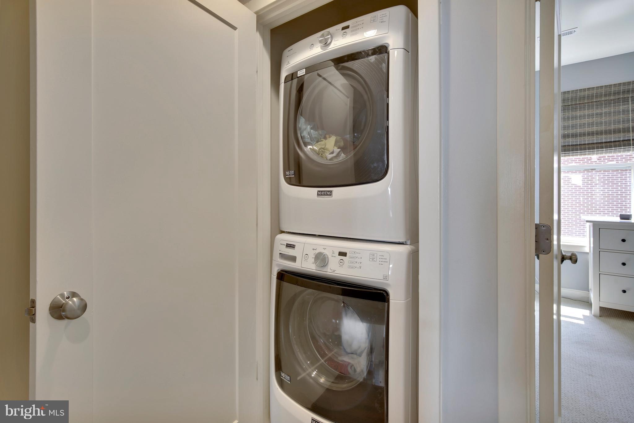 EYA ARTS DISTRICT - Residential