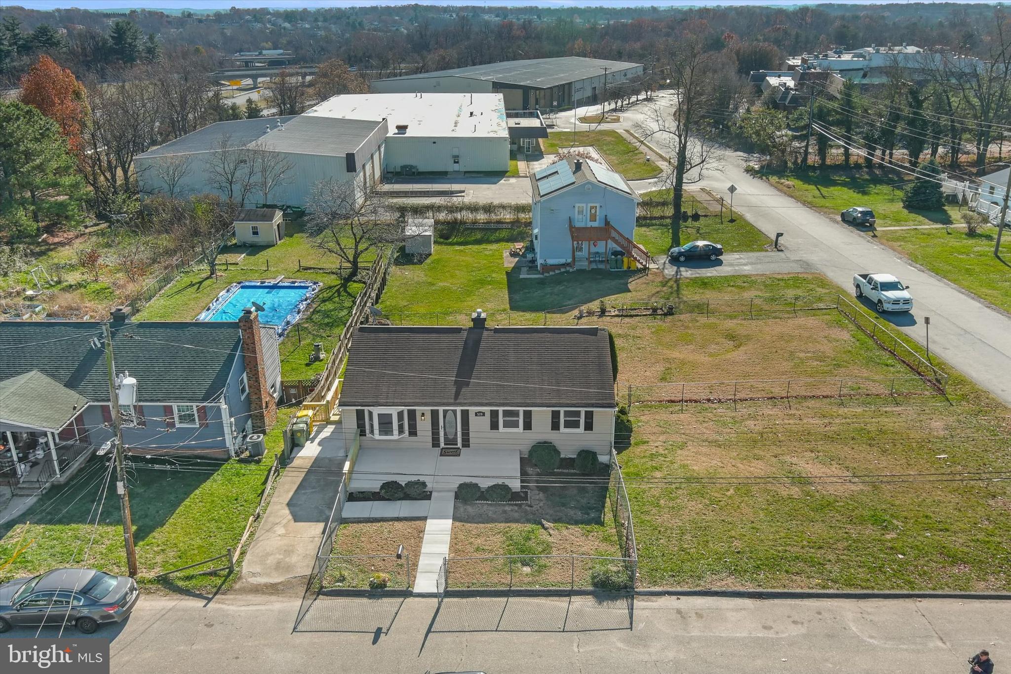 ARUNDEL GARDENS - Residential