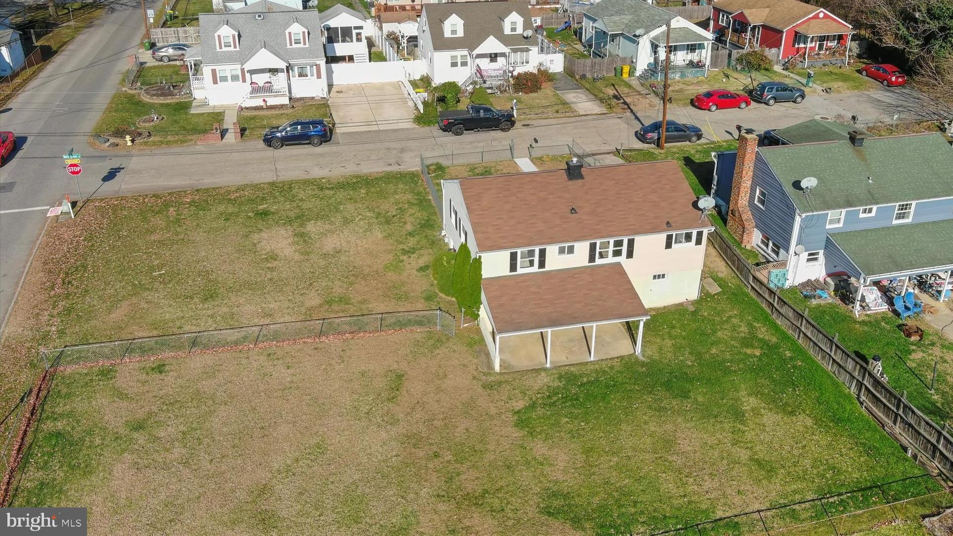 ARUNDEL GARDENS - Residential