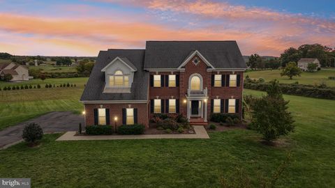 42719 PRAIRIE MERLIN COURT LEESBURG VA 20176