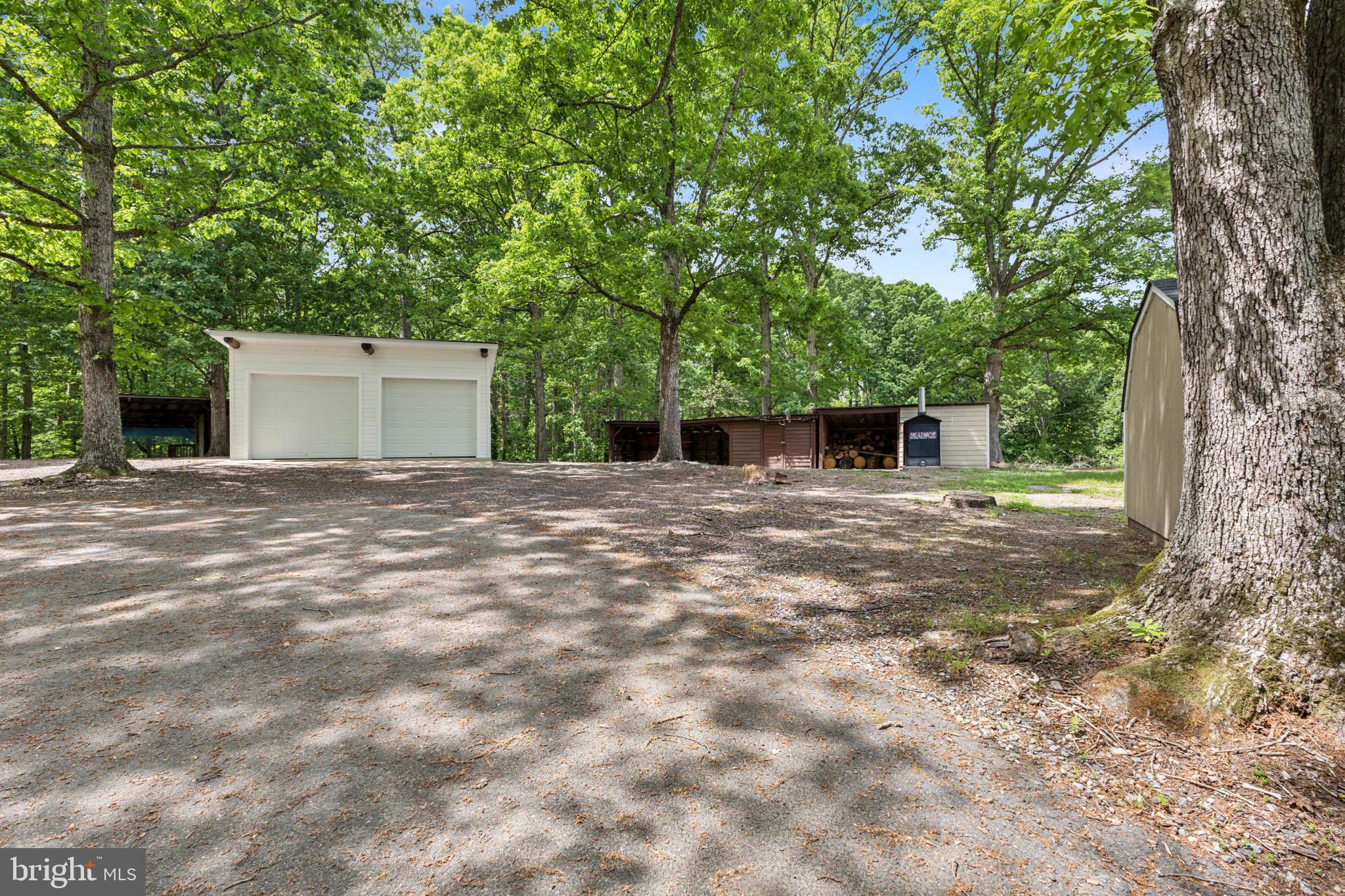 BOWLING GREEN PARK - Residential