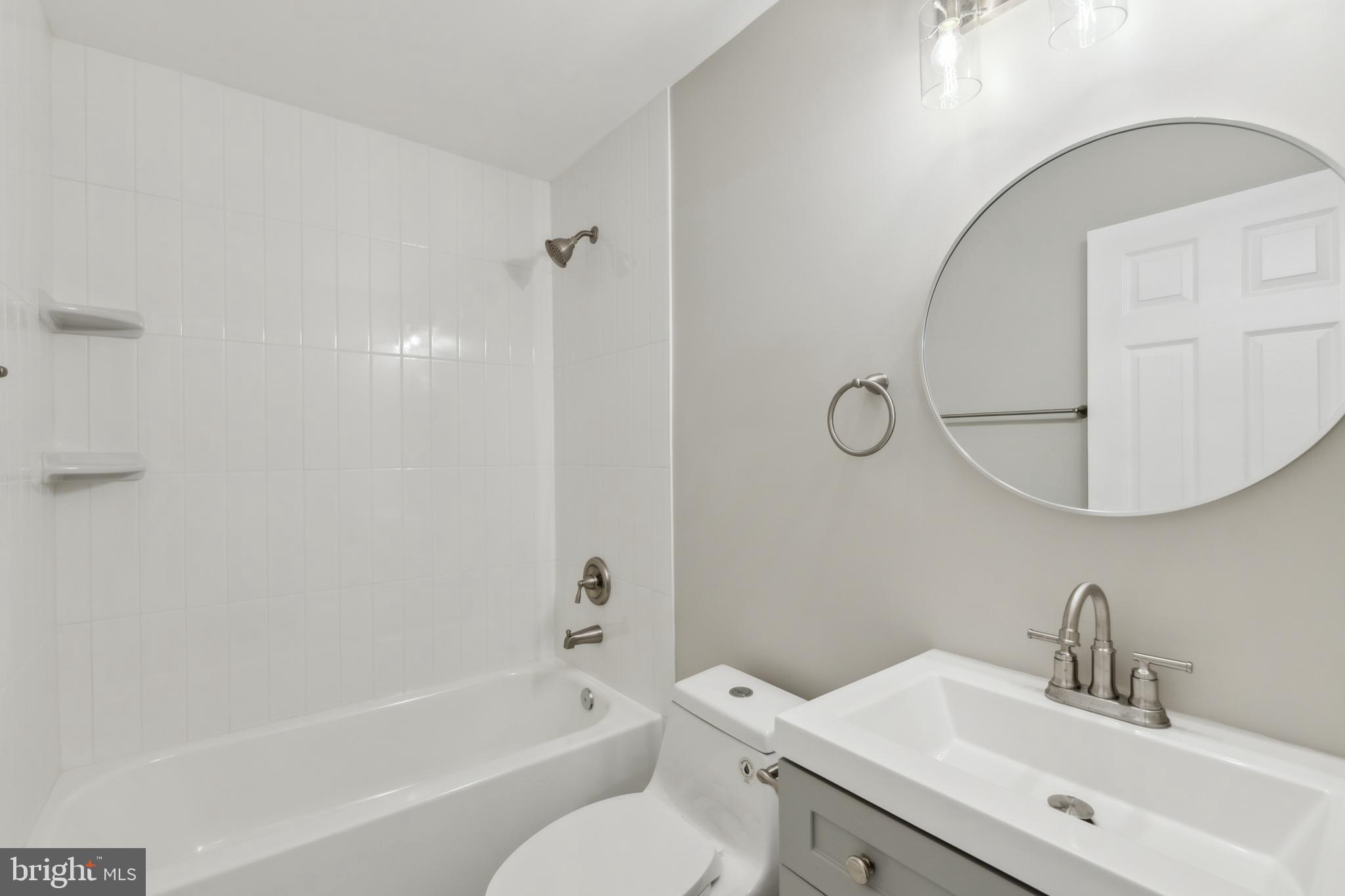 BOWLING GREEN PARK - Residential